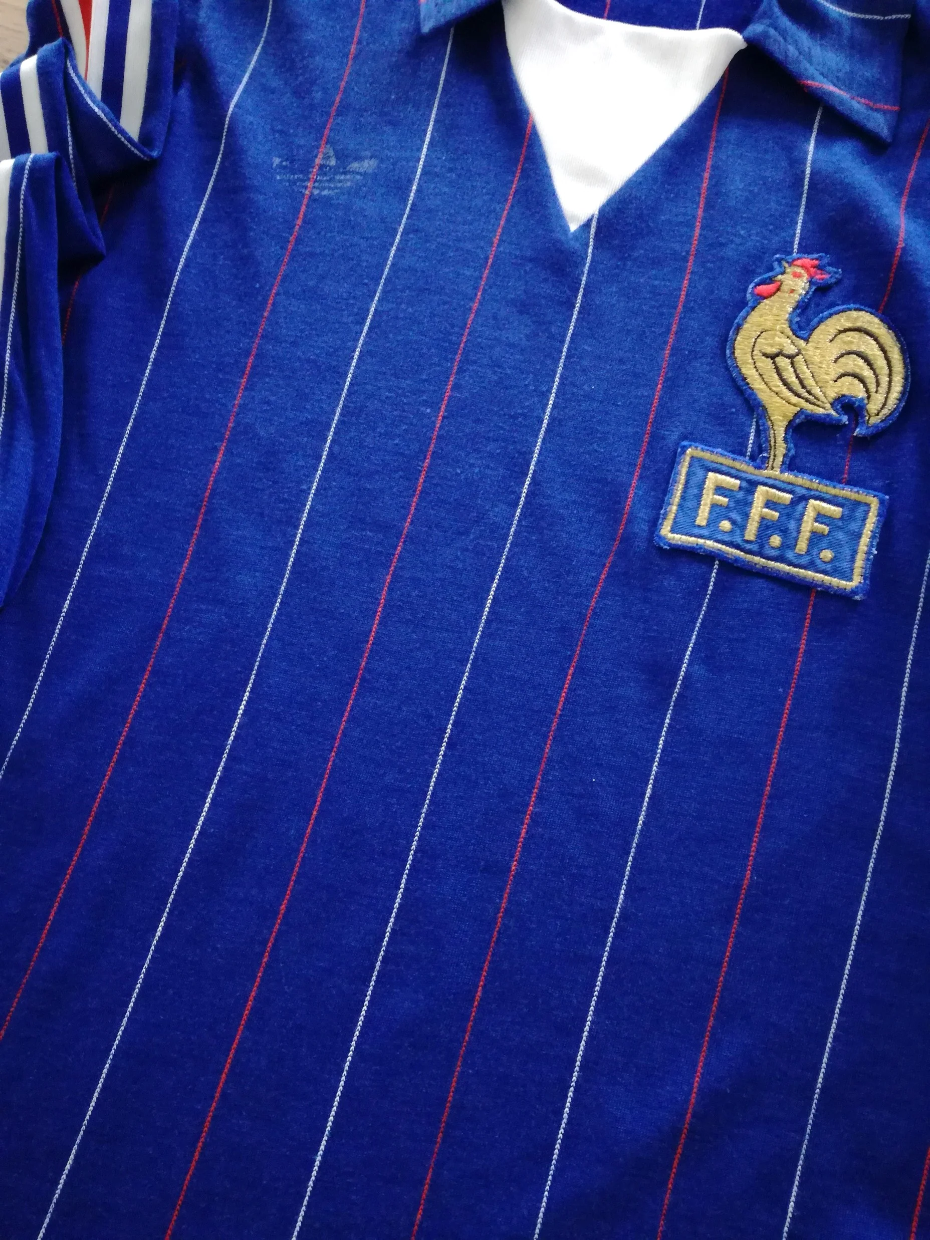 1980/81 France Home Football Shirt. (Kids) - Image 4
