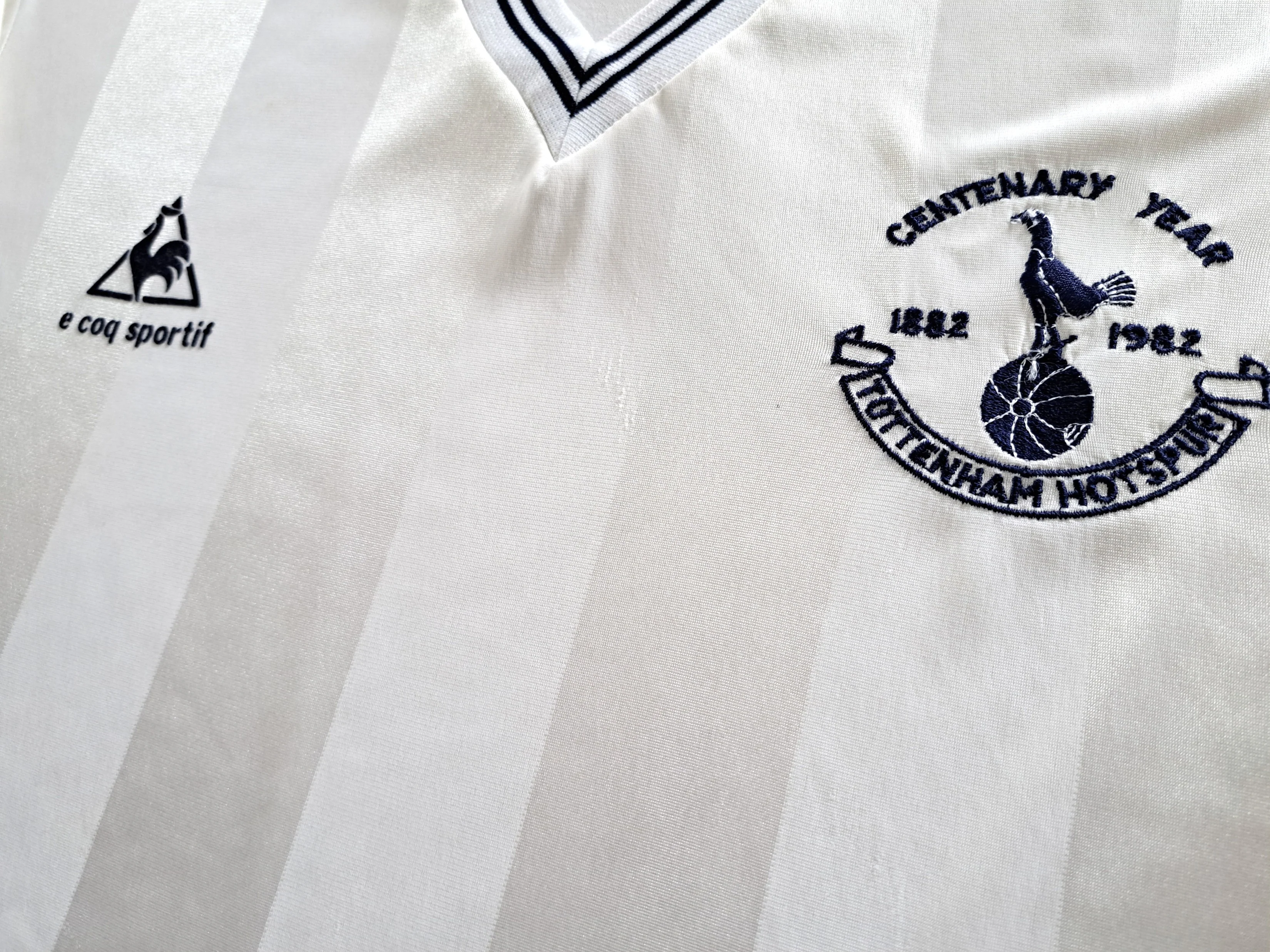 1982/83 Tottenham Home Football Shirt (XL) - Image 6