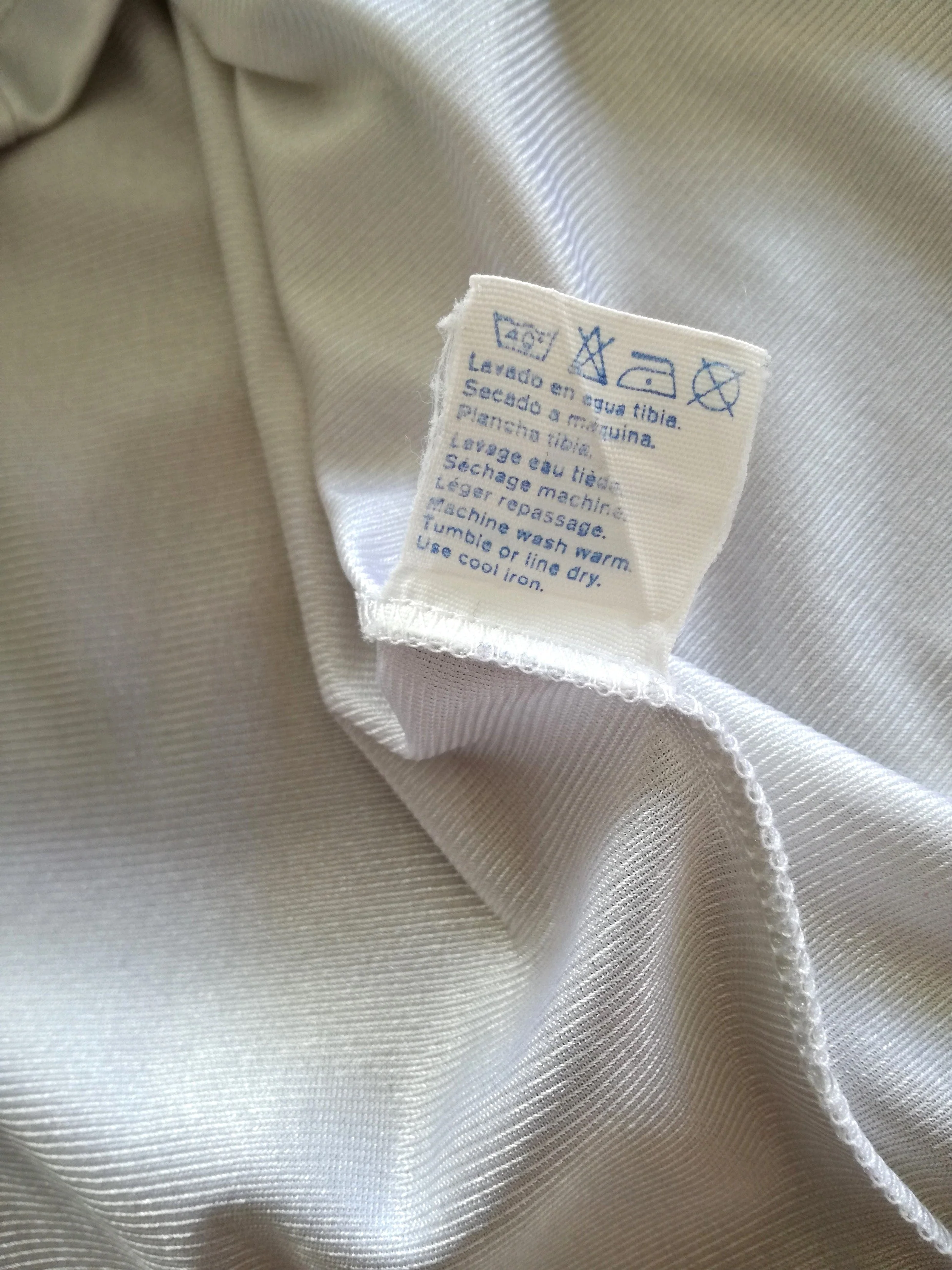 1984/85 Catalonia Away Player Issue Football Shirt #18 (L) - Image 7