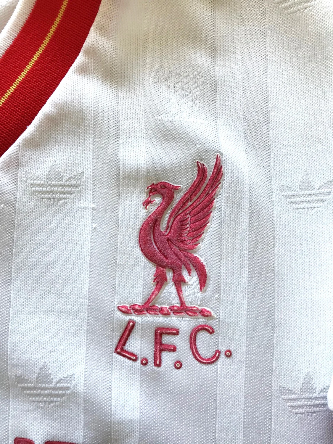 1985/86 Liverpool Away Football Shirt (S) - Image 3