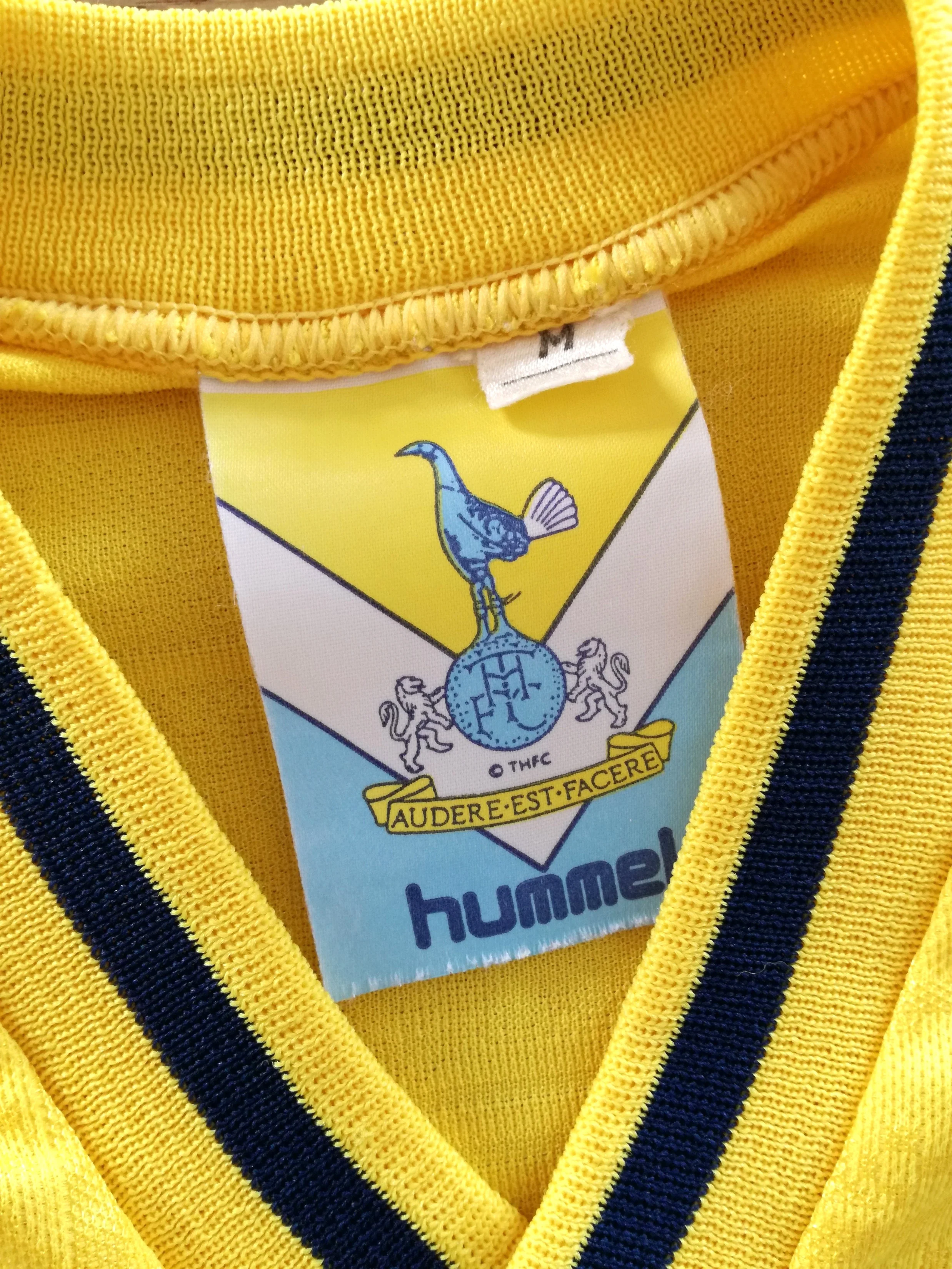 1988/89 Tottenham Away Football Shirt (M) - Image 2