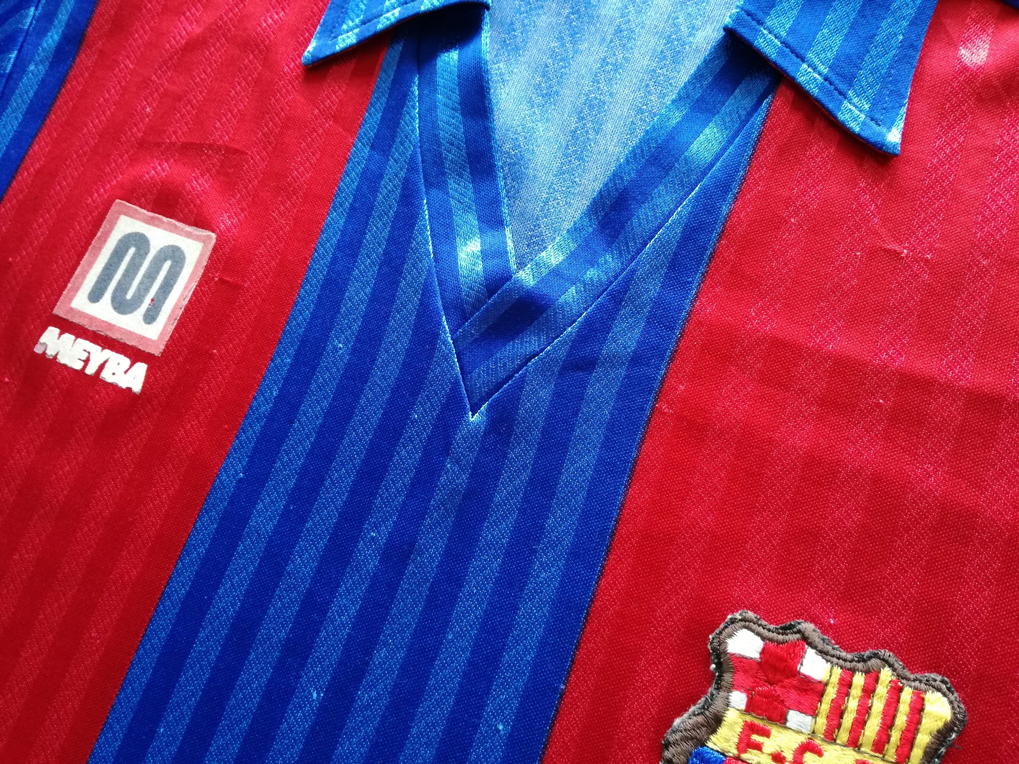 1989/90 Barcelona Home Football Shirt (XS) - Image 4