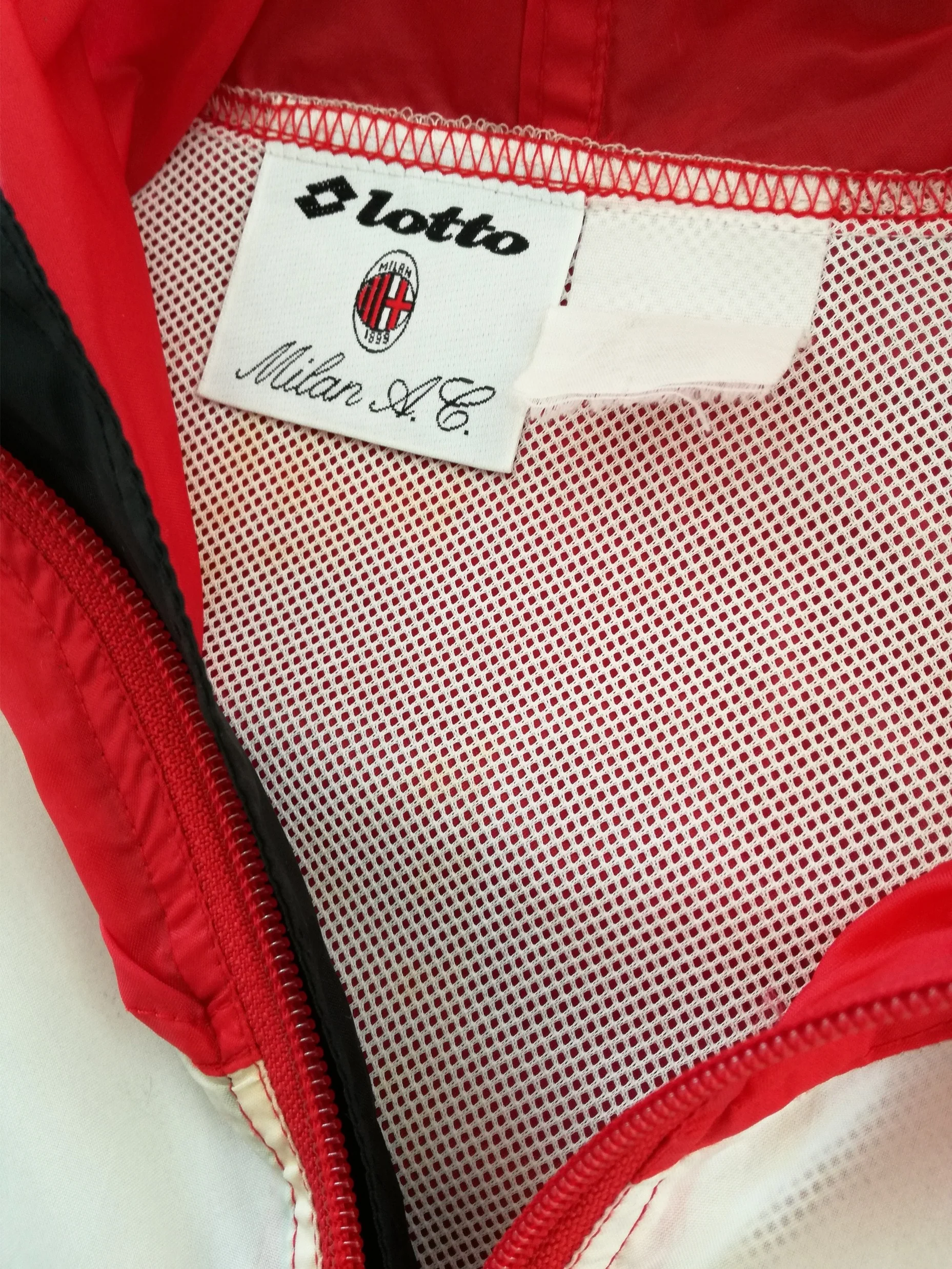 1993/94 AC Milan Hooded Rain Jacket (XL) - Image 2