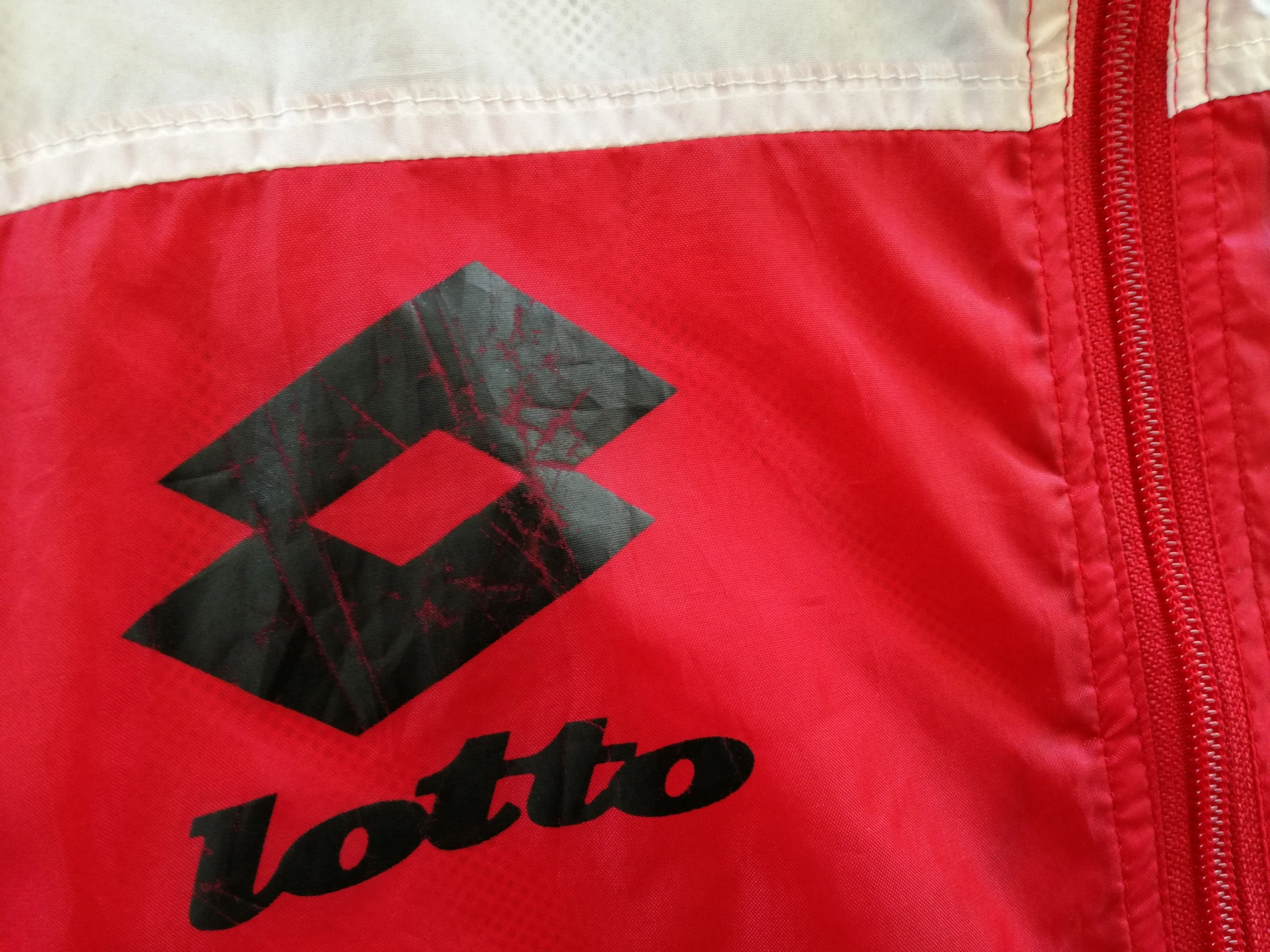 1993/94 AC Milan Hooded Rain Jacket (XL) - Image 3