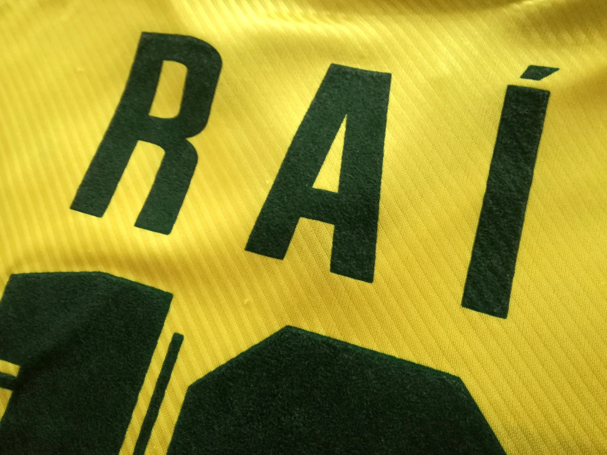 1993/94 Brazil Home Football Shirt Raí #10 (L) - Image 9