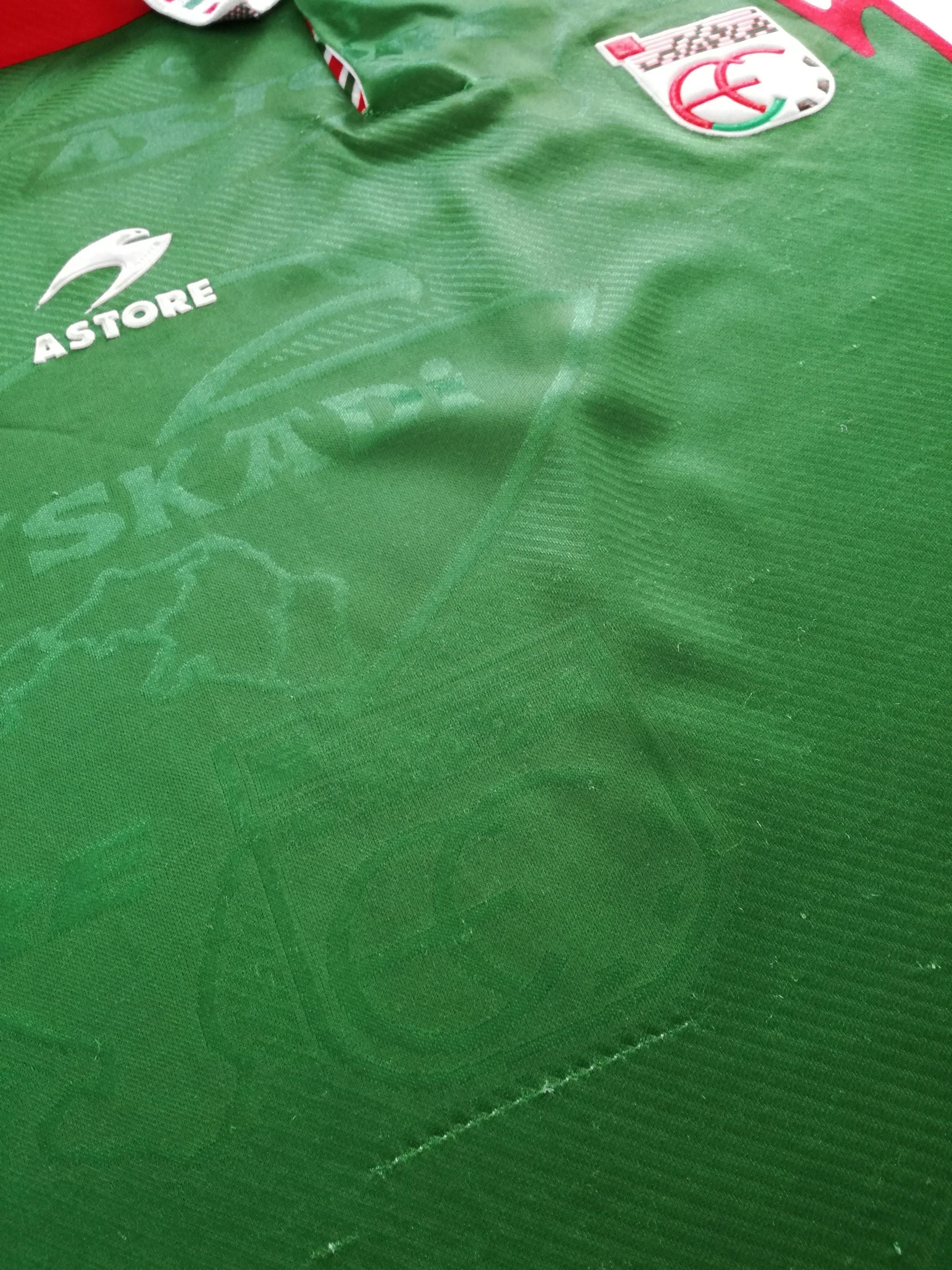 1993/94 Basque Country (Euskadi) Home Football Shirt (XL) - Image 4