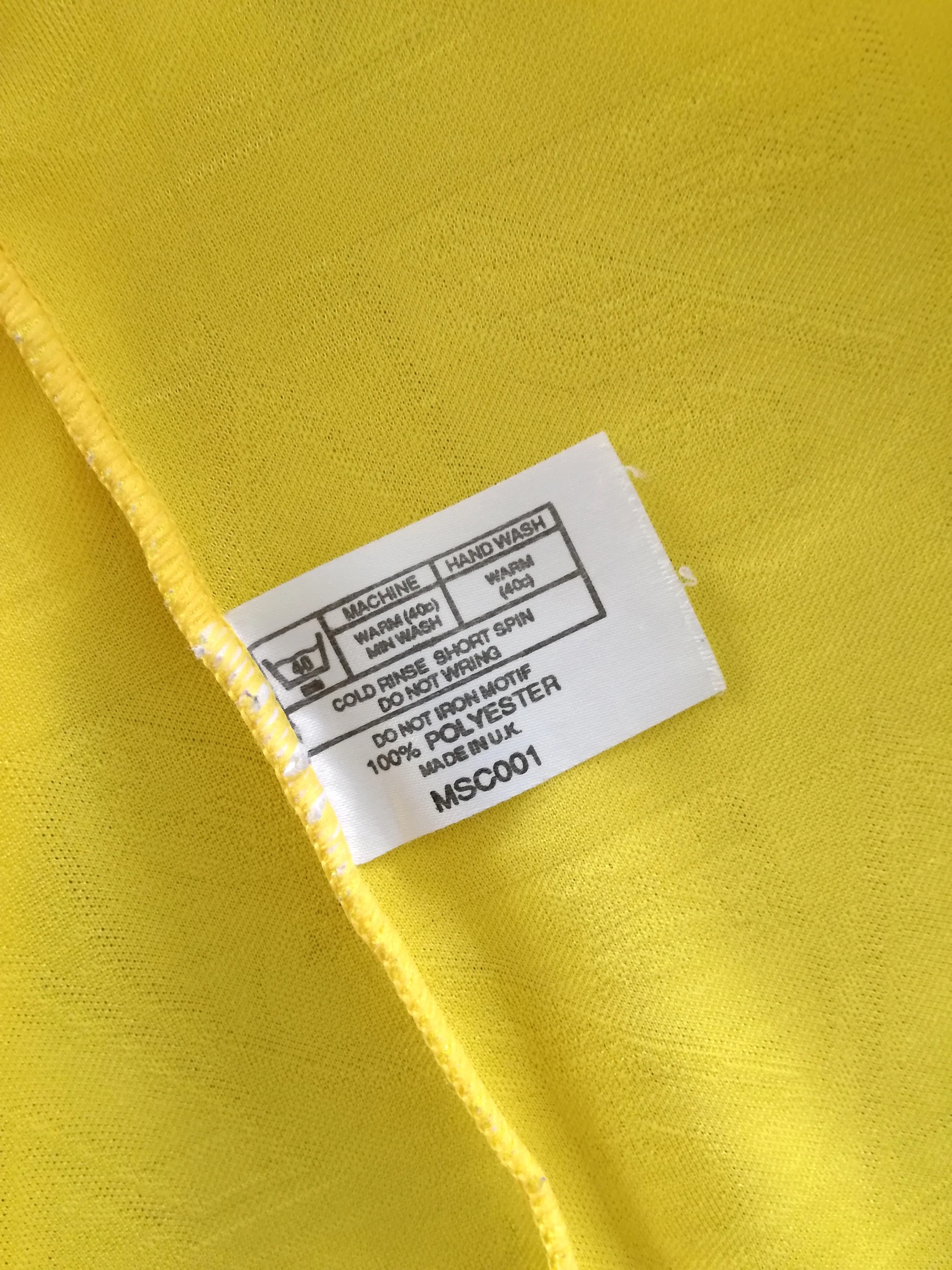 1994/95 Norwich City Home Football Shirt (XL) - Image 6