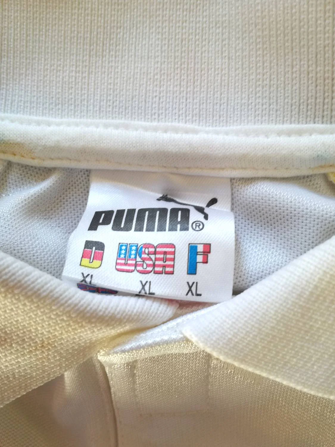 1995/96 Parma Home Football Shirt Benarrivo #3 (XL) - Image 3