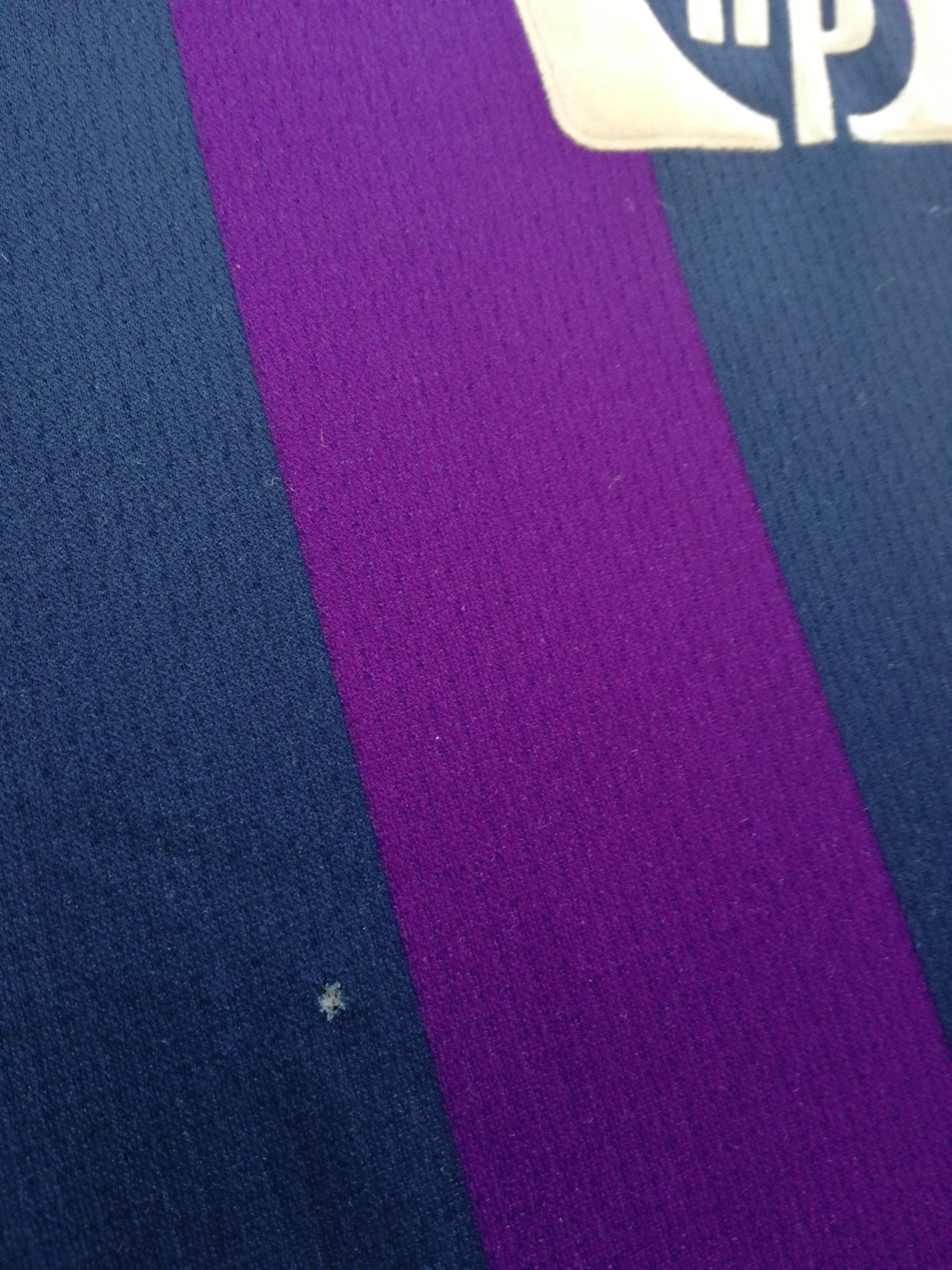 1995/96 Tottenham Away Football Shirt (M) - Image 9