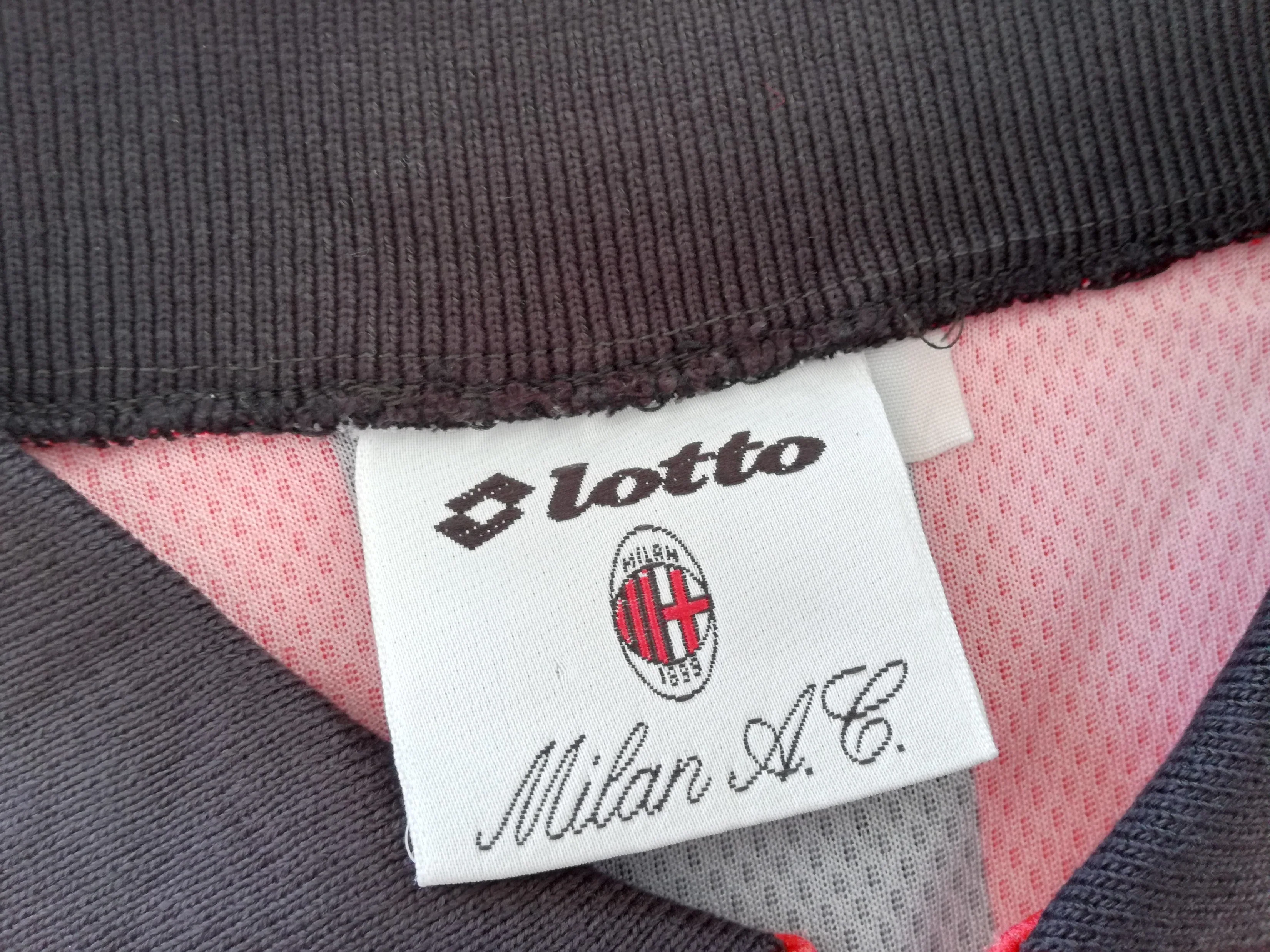 1996/97 AC Milan Home Football Shirt (L) - Image 5
