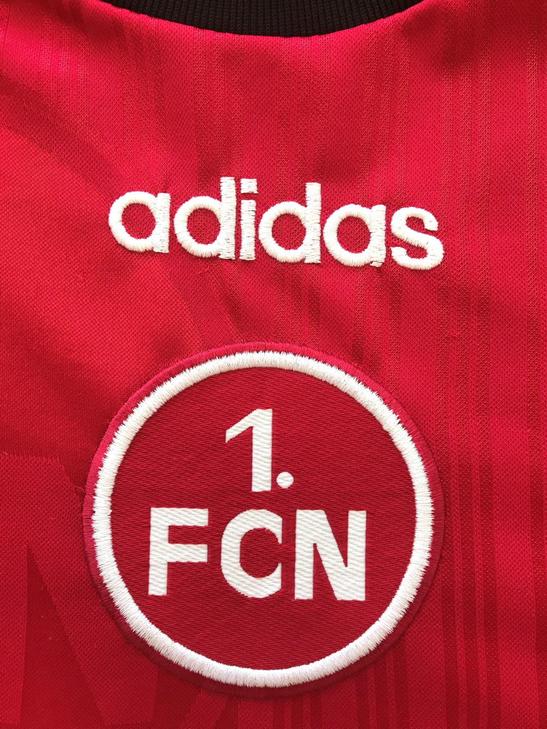 1997/98 1. FC Nurnberg Home Football Shirt (S) - Image 3