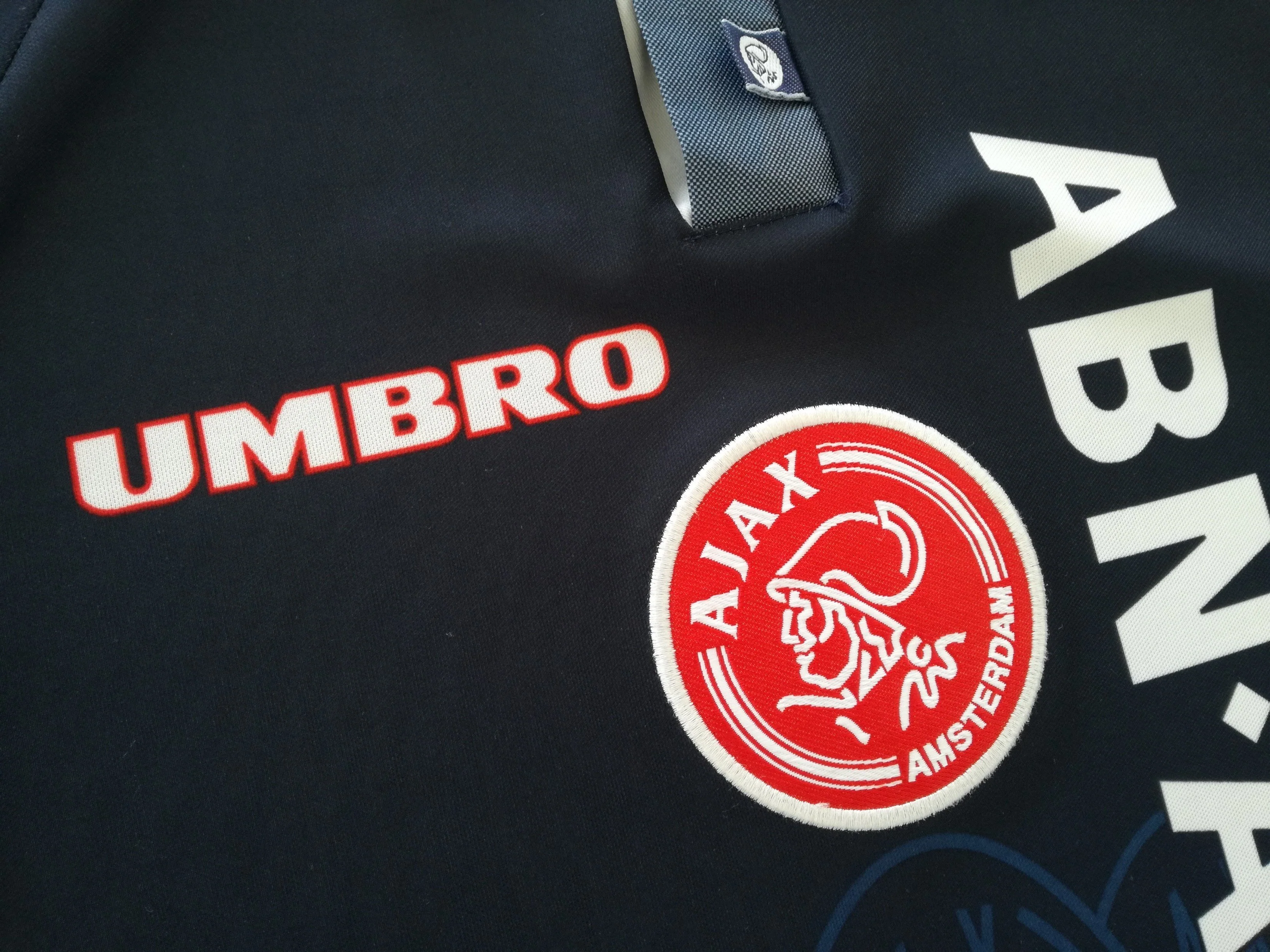 1997/98 Ajax Away Football Shirt (L) - Image 4