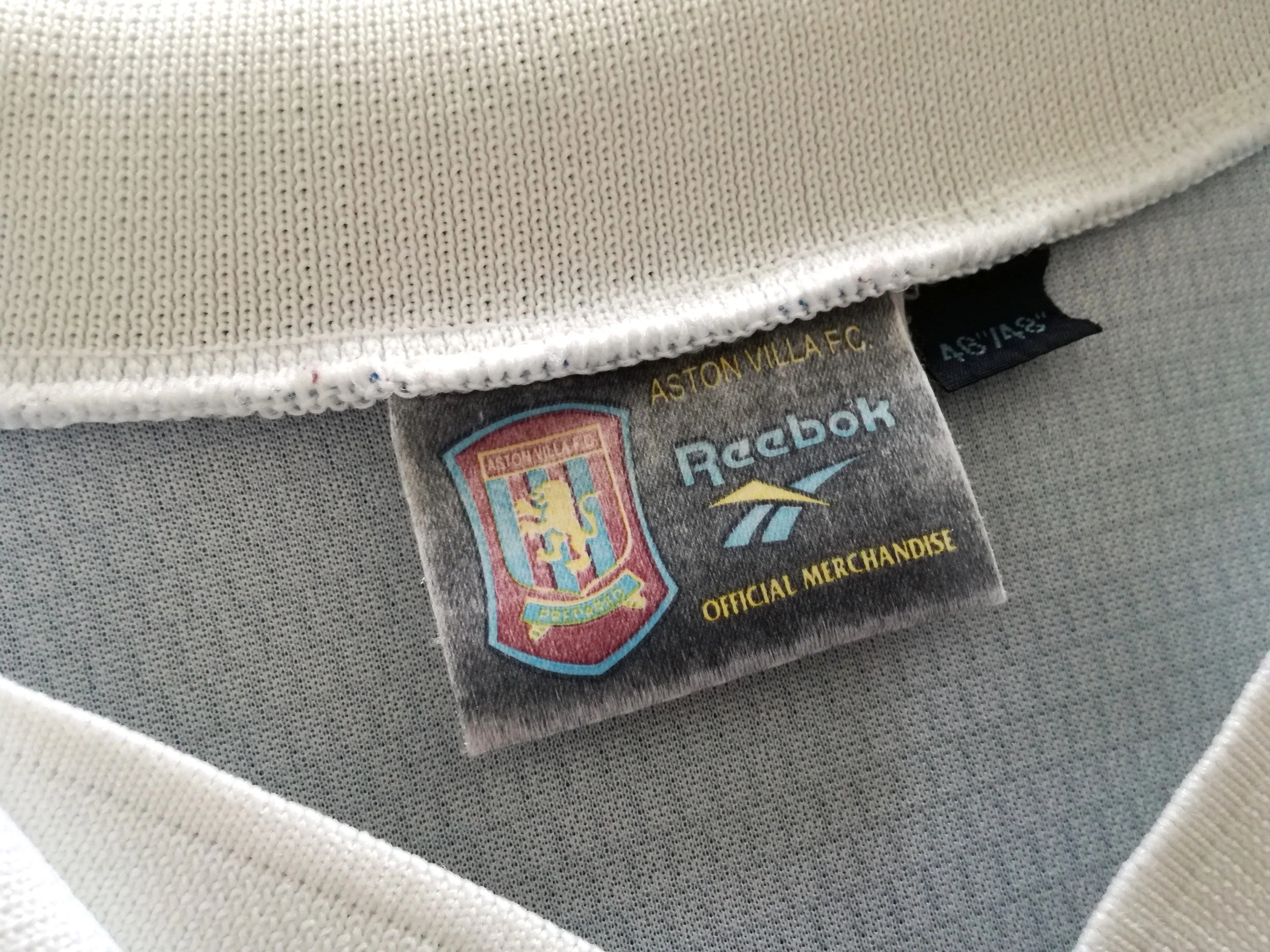 1997/98 Aston Villa Away Football Shirt (XL) - Image 2