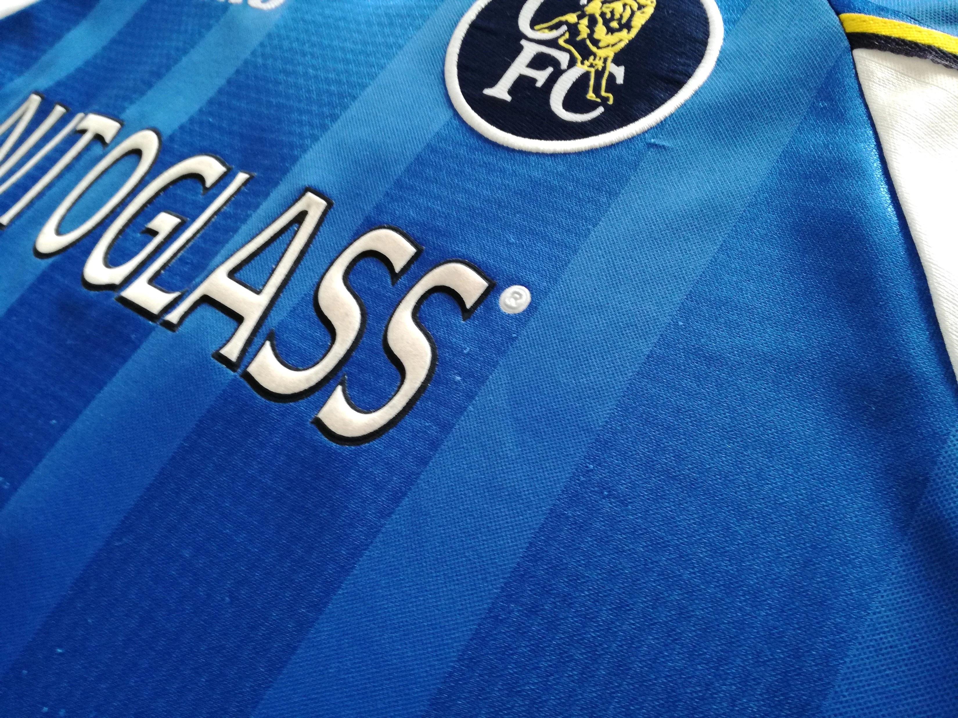 1997/98 Chelsea Home Premier League Shirt Hughes #10 (XL) - Image 7