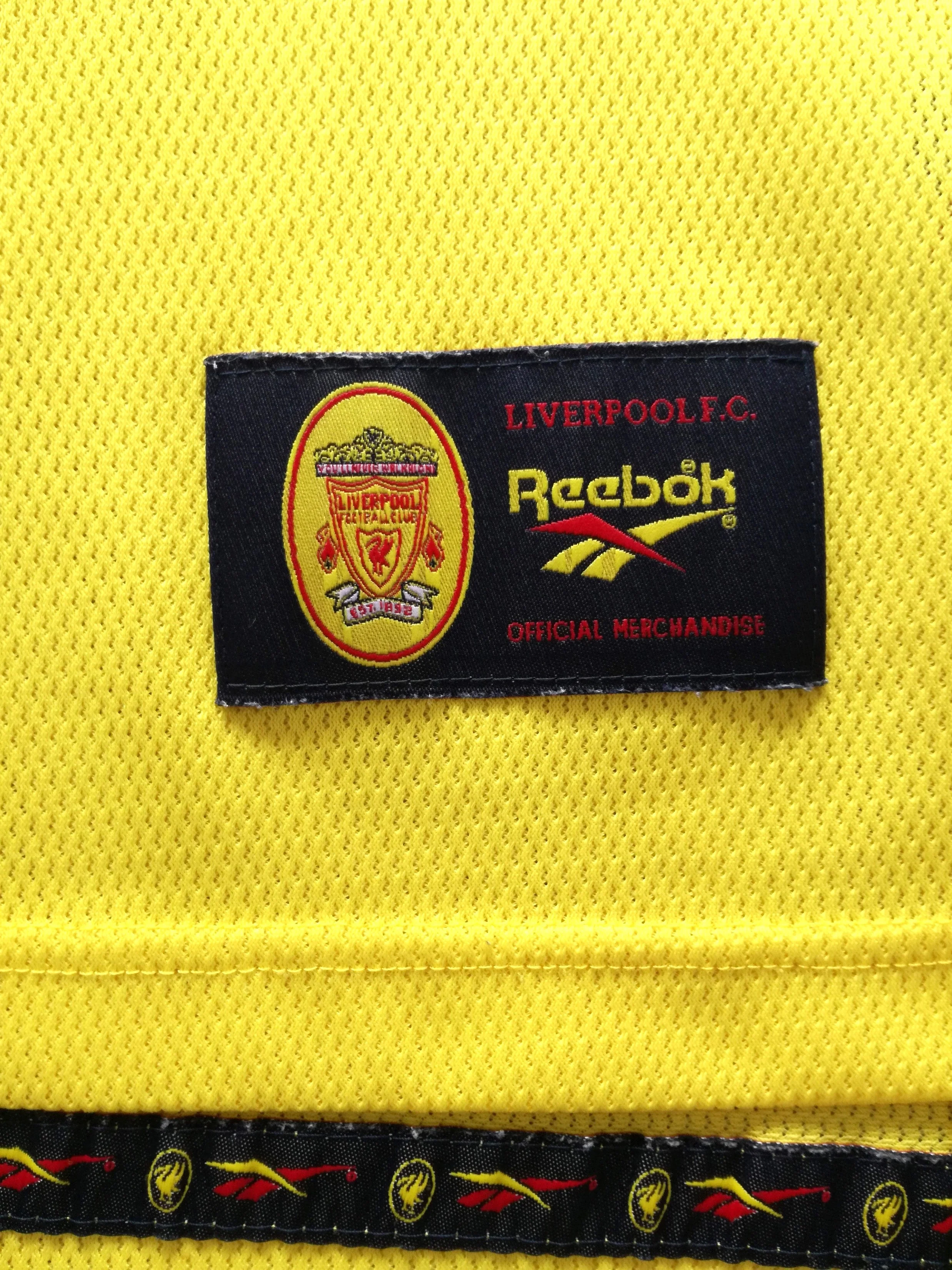 1997/98 Liverpool Away Football Shirt (M) - Image 4