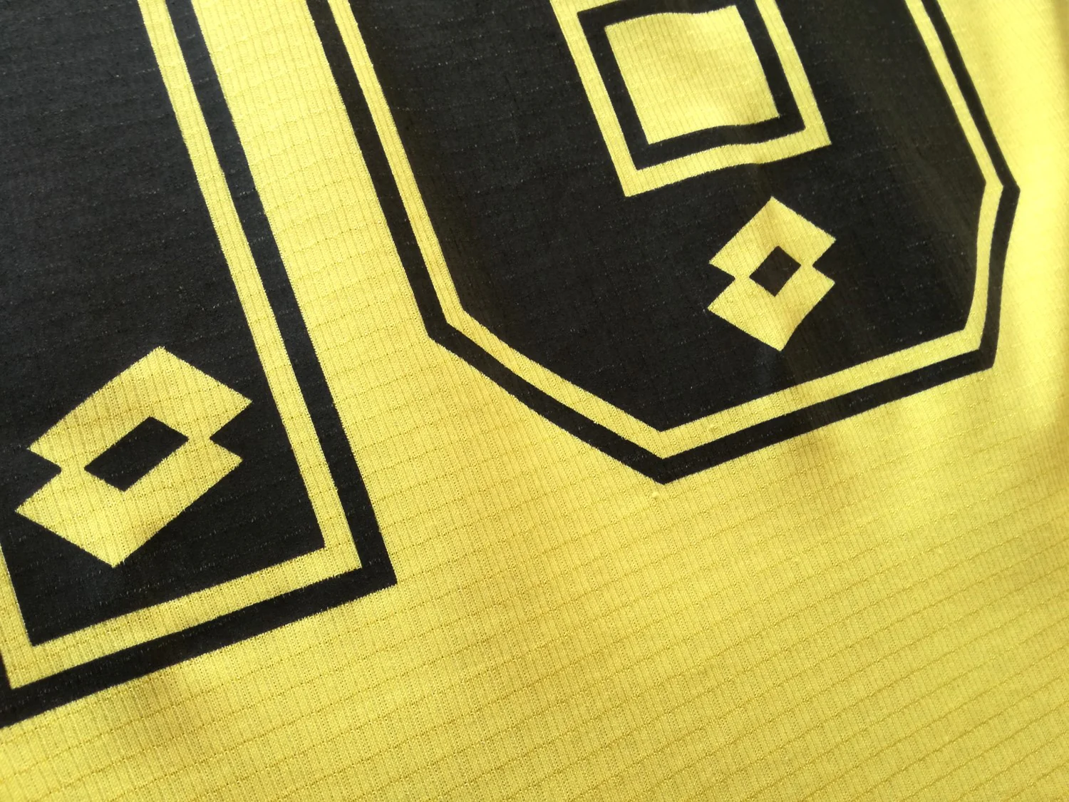 1997/98 Lugano Away Player Issue Football Shirt. #16 (S) - Image 11