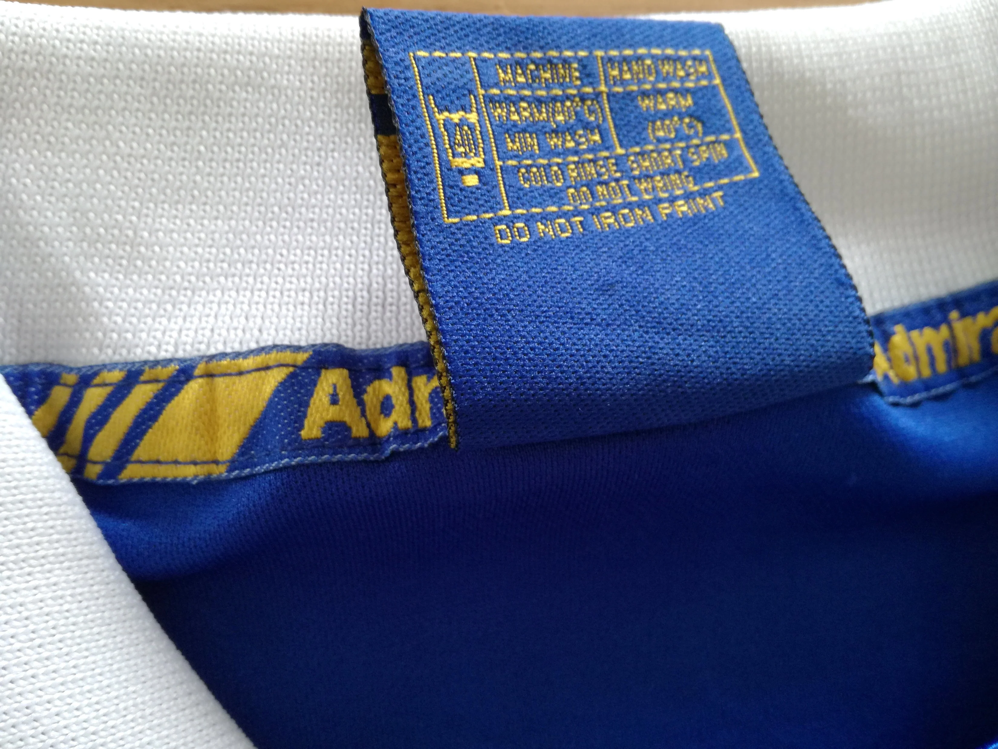 1997/98 Portsmouth Home Football Shirt (XL) - Image 3