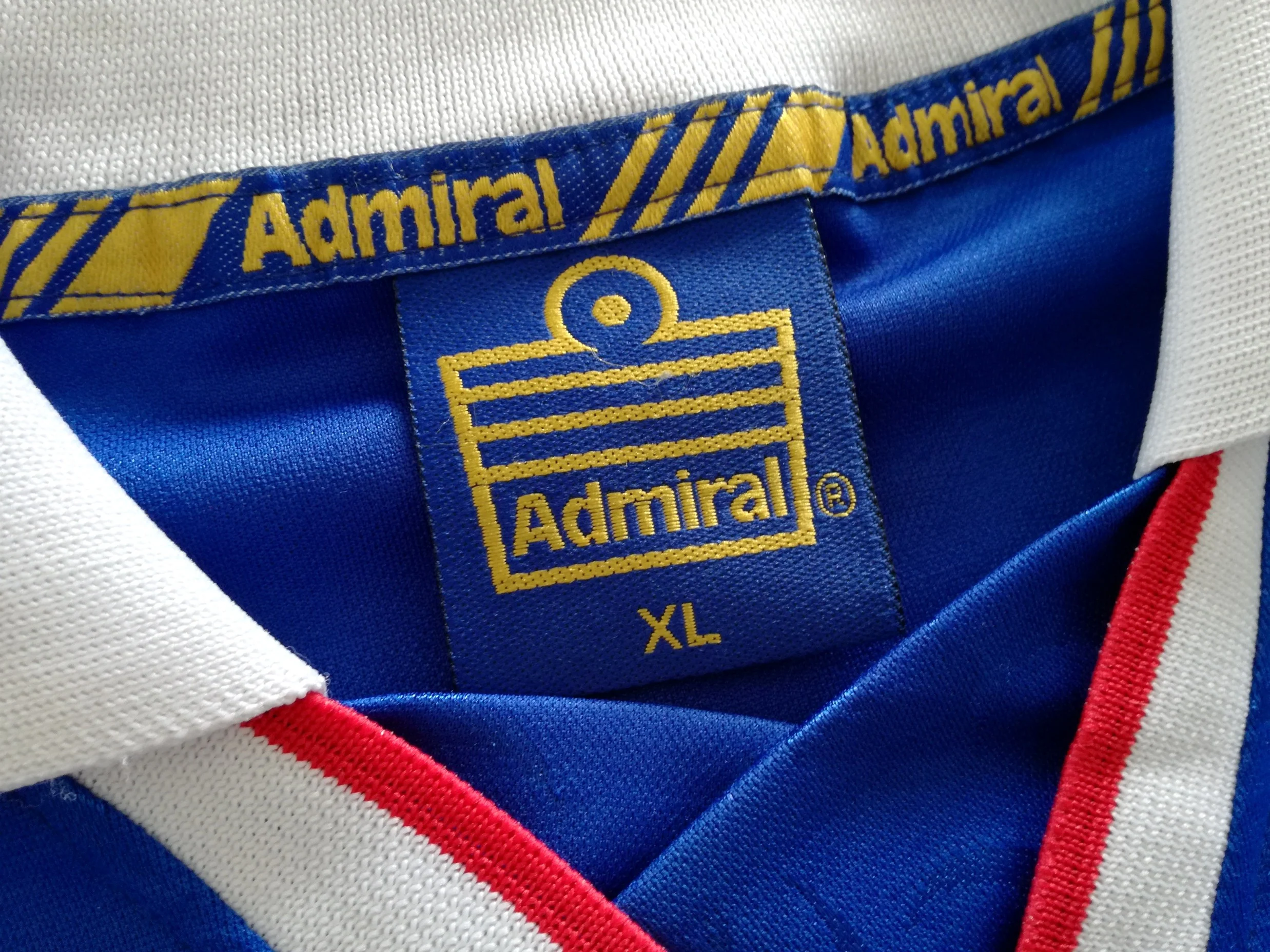 1997/98 Portsmouth Home Football Shirt (XL) - Image 2