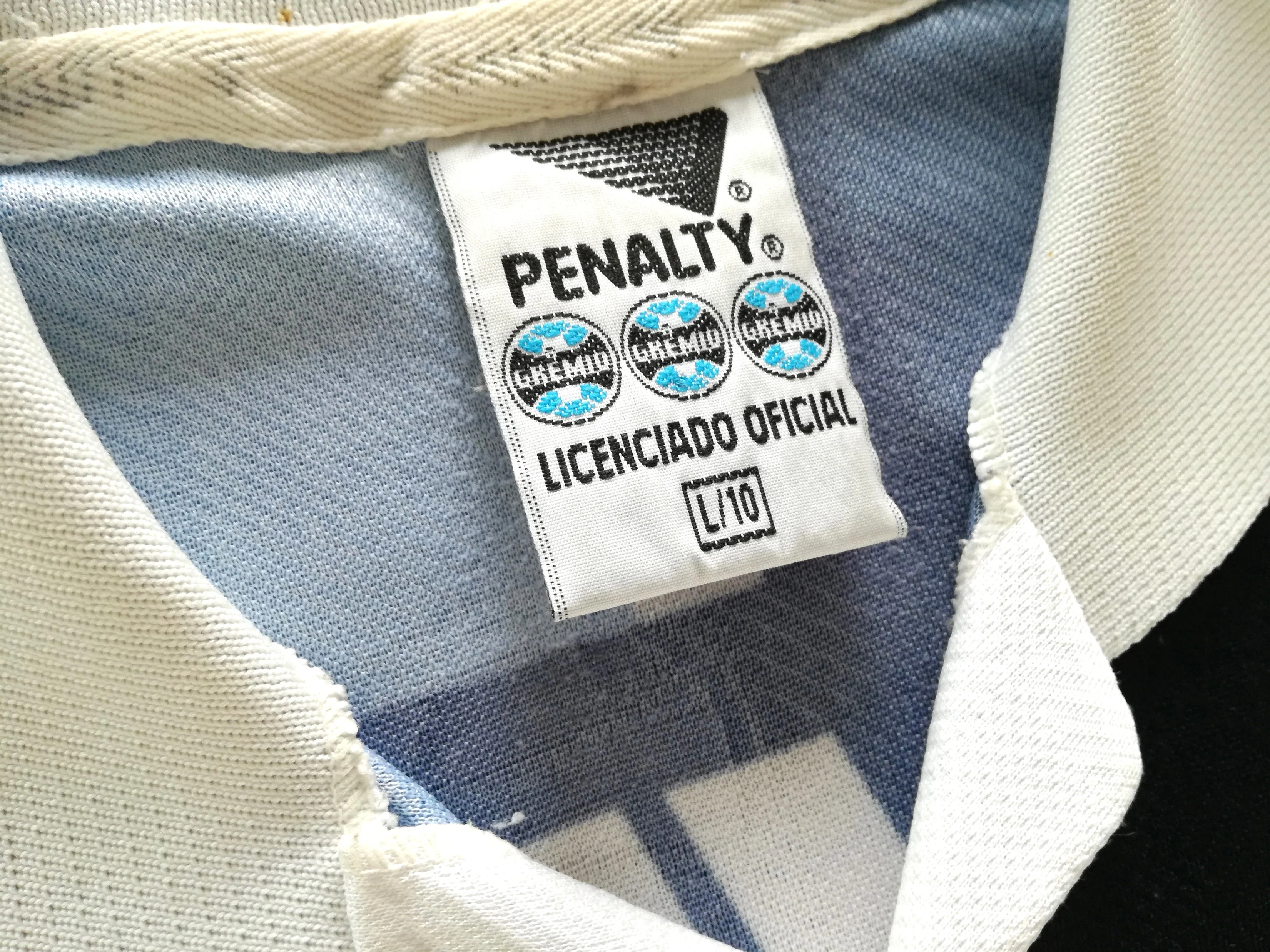 1997 Gremio Home Football Shirt (Roger) #6 (L) - Image 8