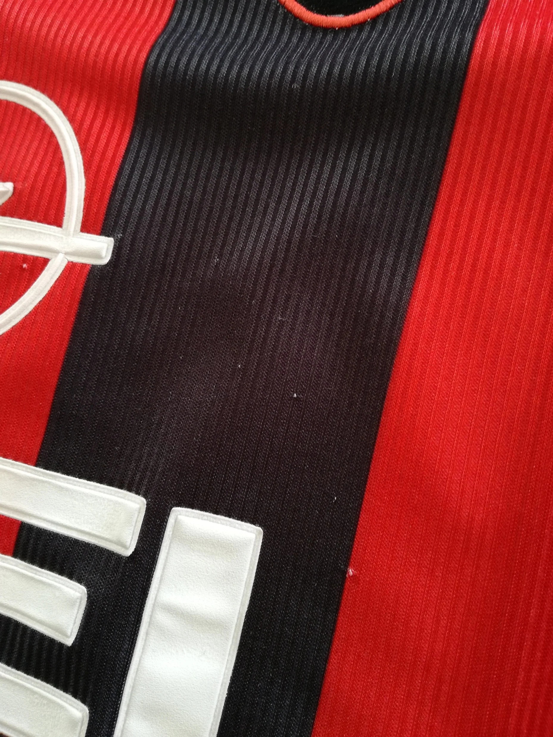 1998/99 AC Milan Home Football Shirt (S) - Image 6