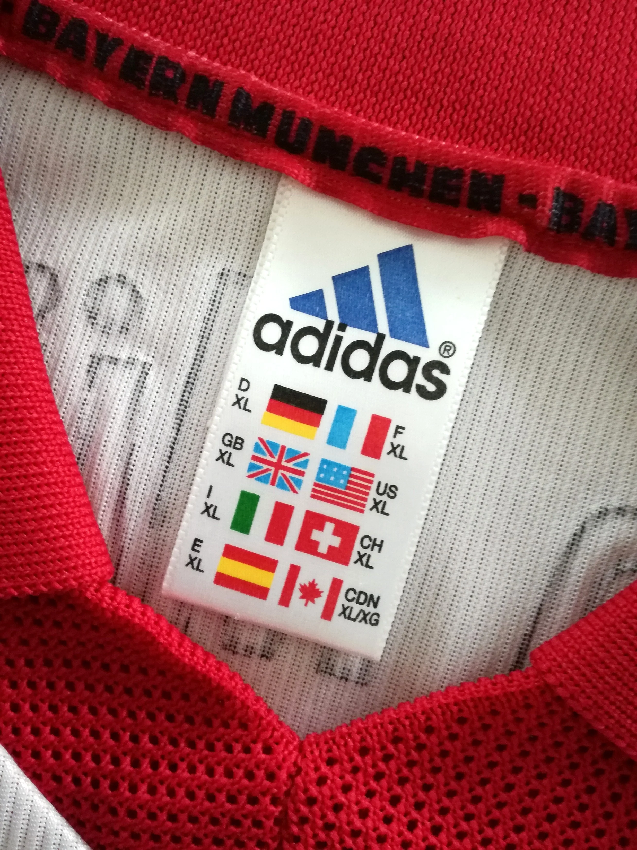 1998/99 Bayern Munich Away Football Shirt (XL) - Image 2