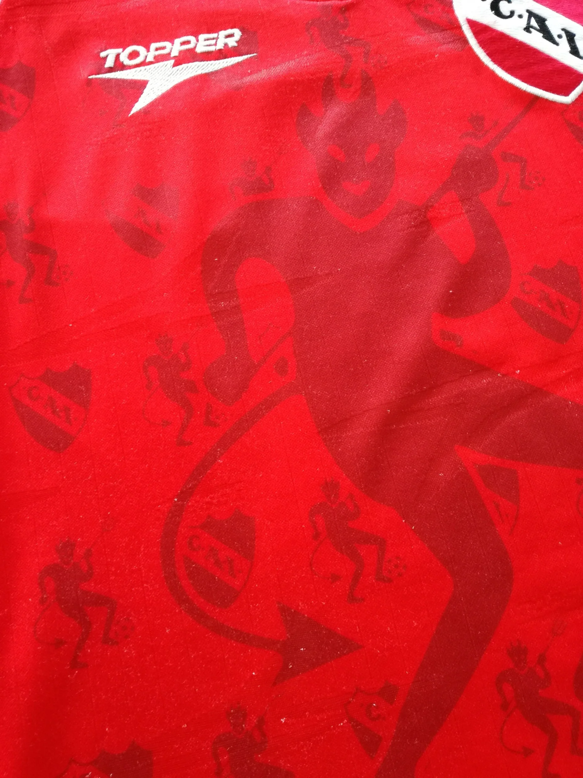 1998 Independiente Home Football Shirt. (S) - Image 5
