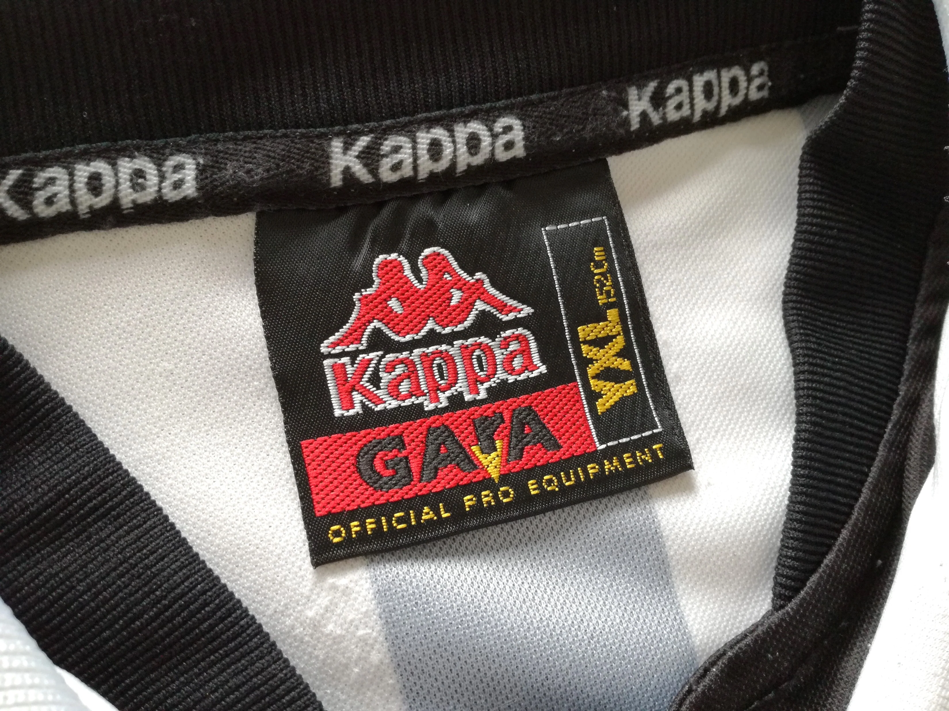 1998/99 Juventus Home Football Shirt. (Y) - Image 5