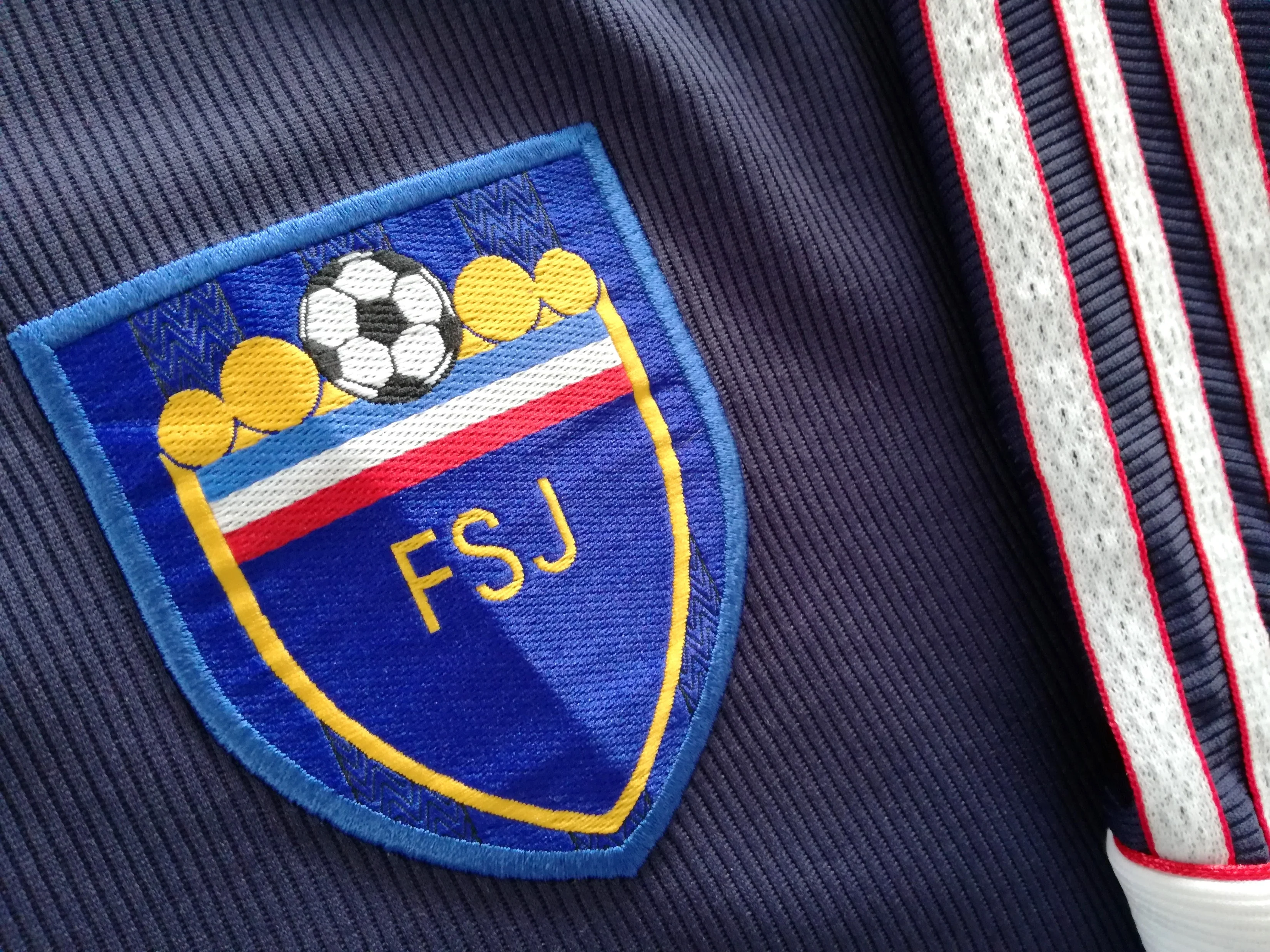 1998/99 FR Yugoslavia Home Football Shirt (XL) - Image 5