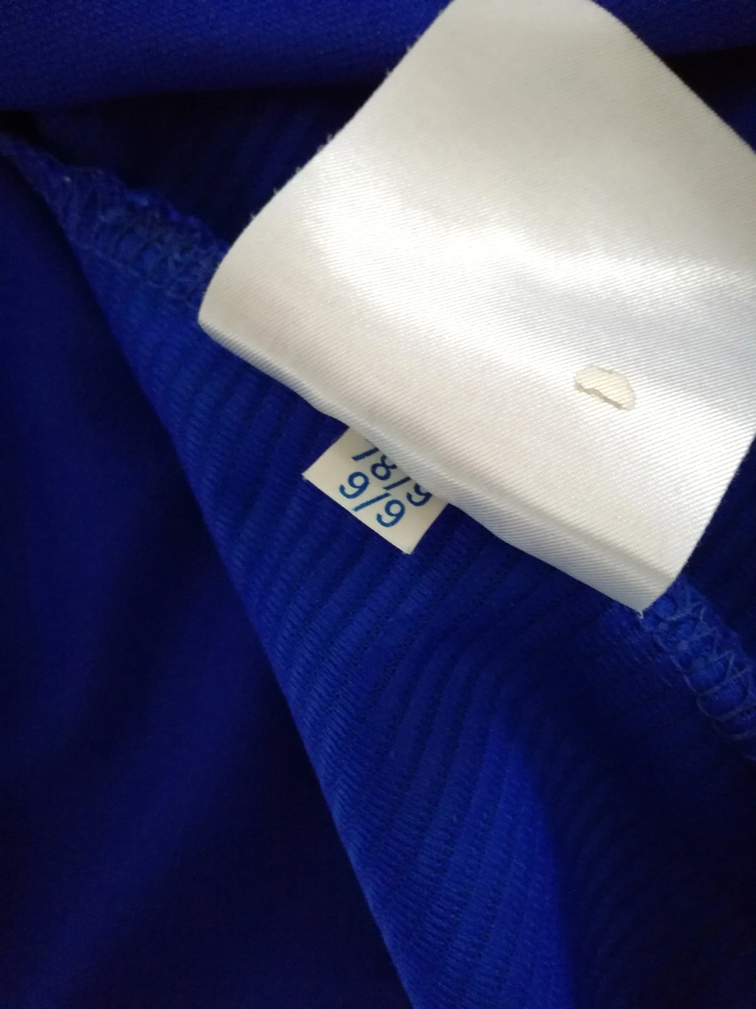1999/00 Everton Home Football Shirt (XL) - Image 10