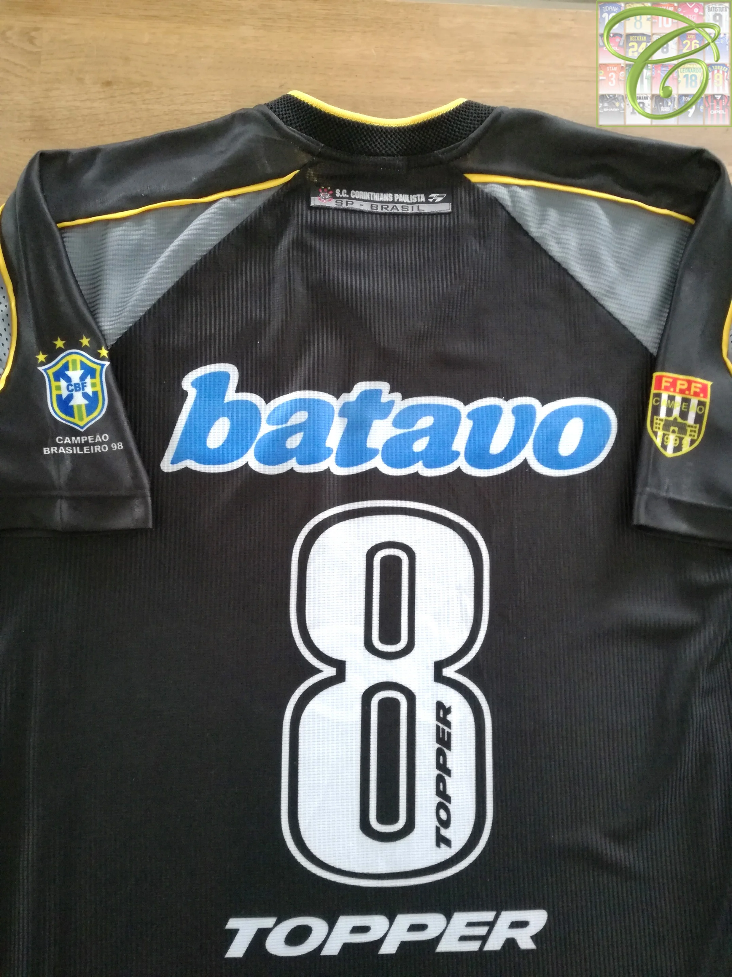 1999 Corinthians 3rd Football Shirt #8 (L)