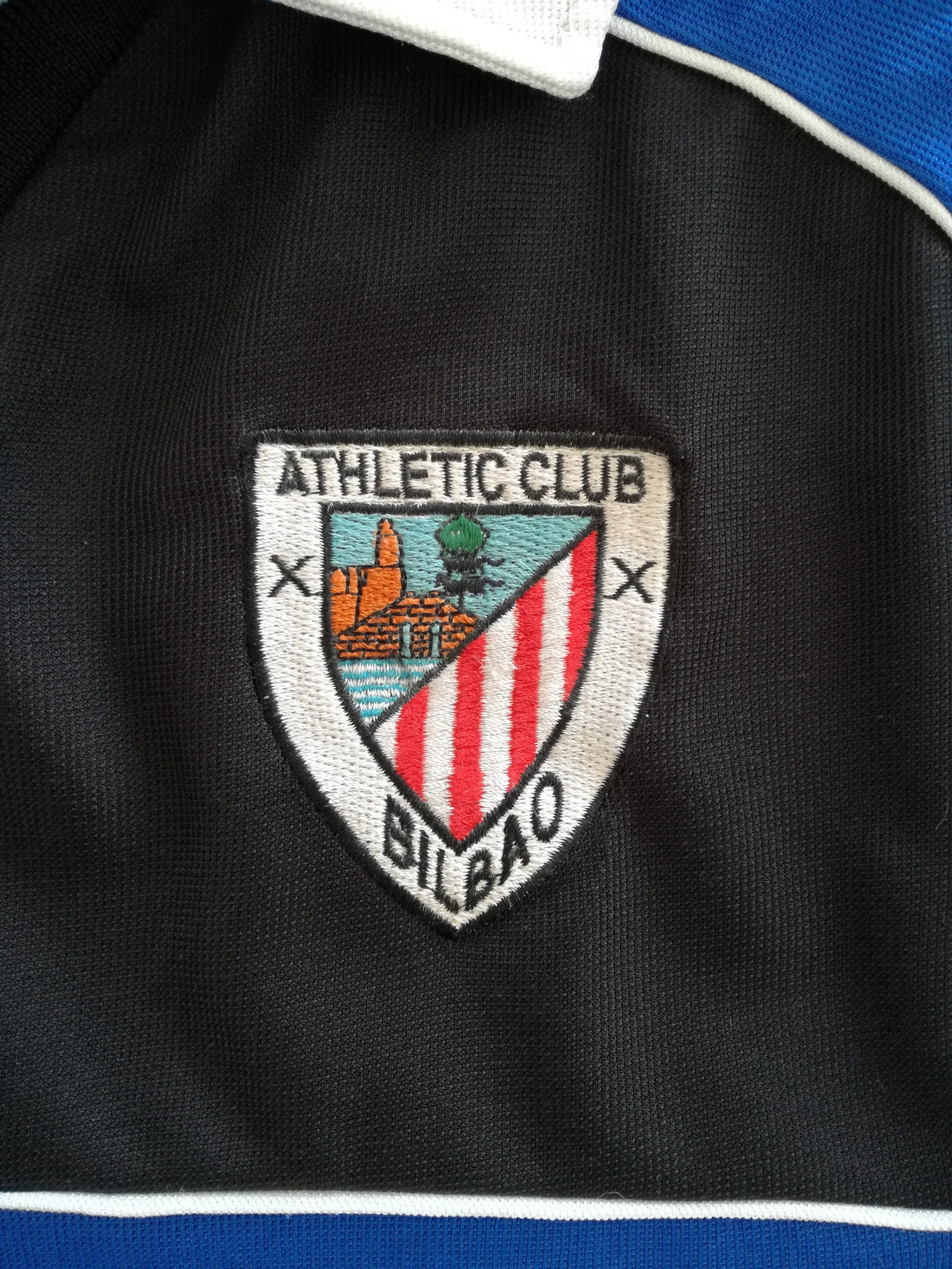 2000/01 Athletic Bilbao Away La Liga Football Shirt (S) - Image 4