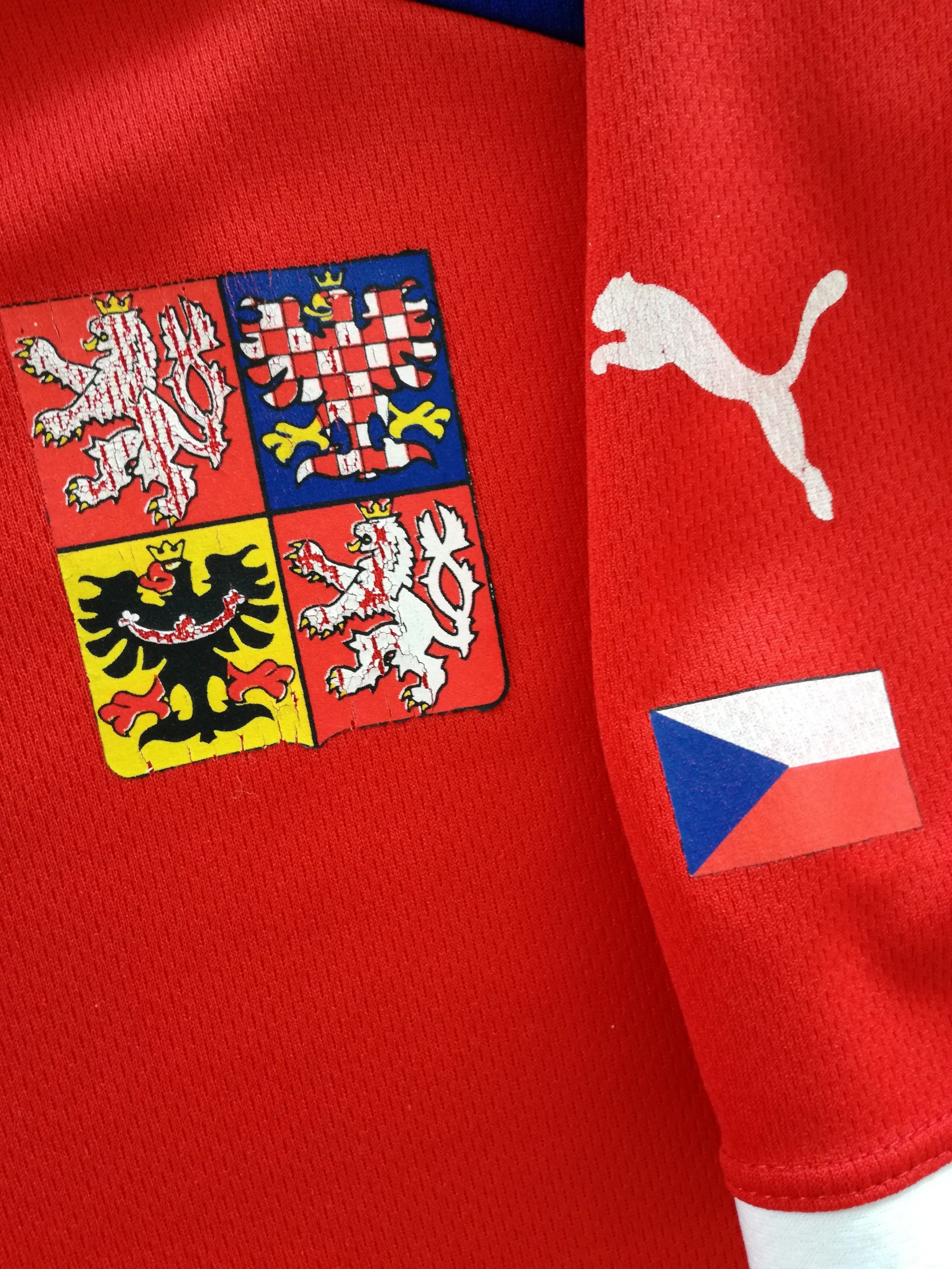 2000/01 Czech Republic Home 'Paegas' Football Shirt (XL) - Image 4