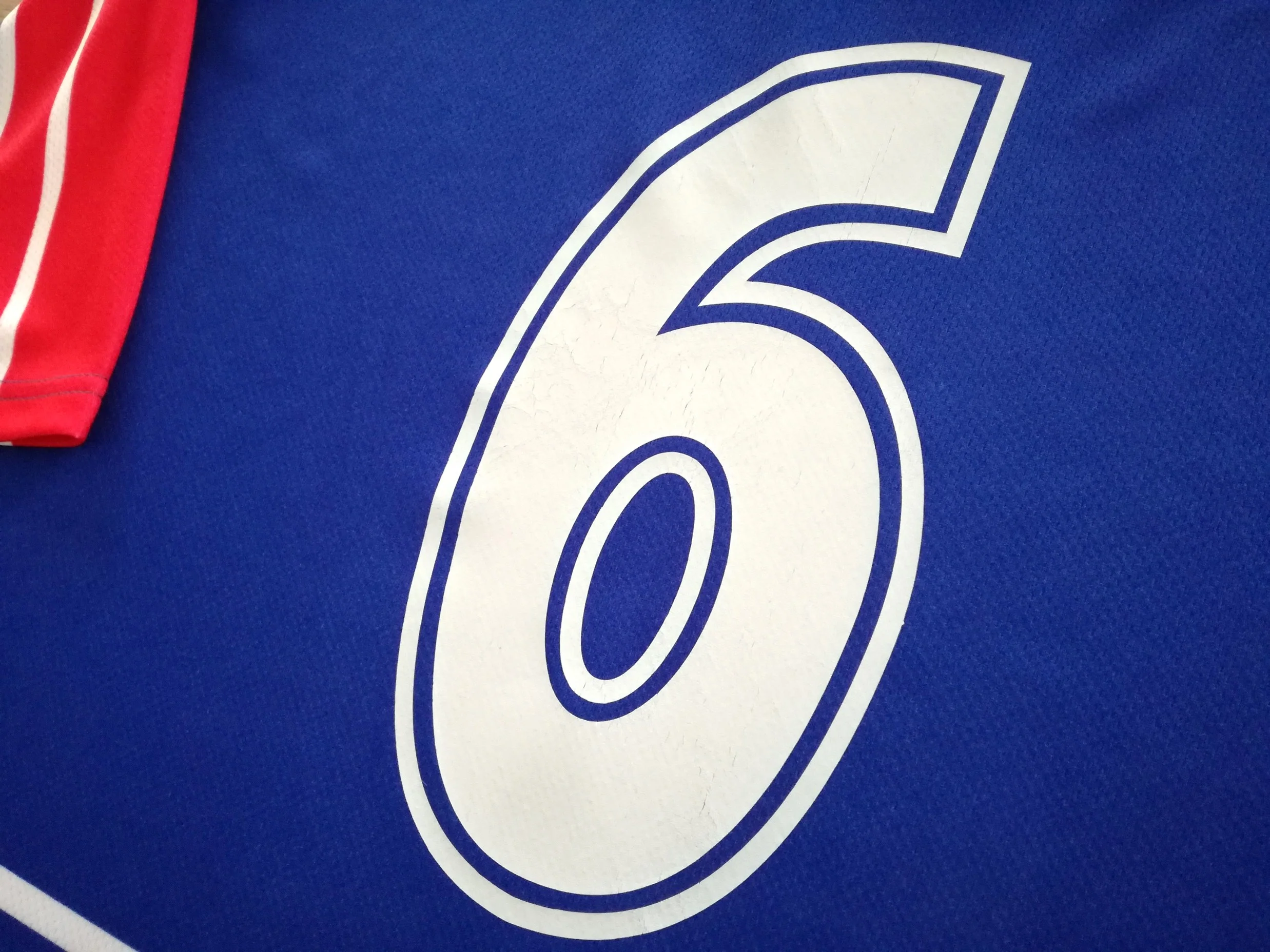 2000/01 Viktoria Plzeň Away Football Shirt #6 (L) - Image 5