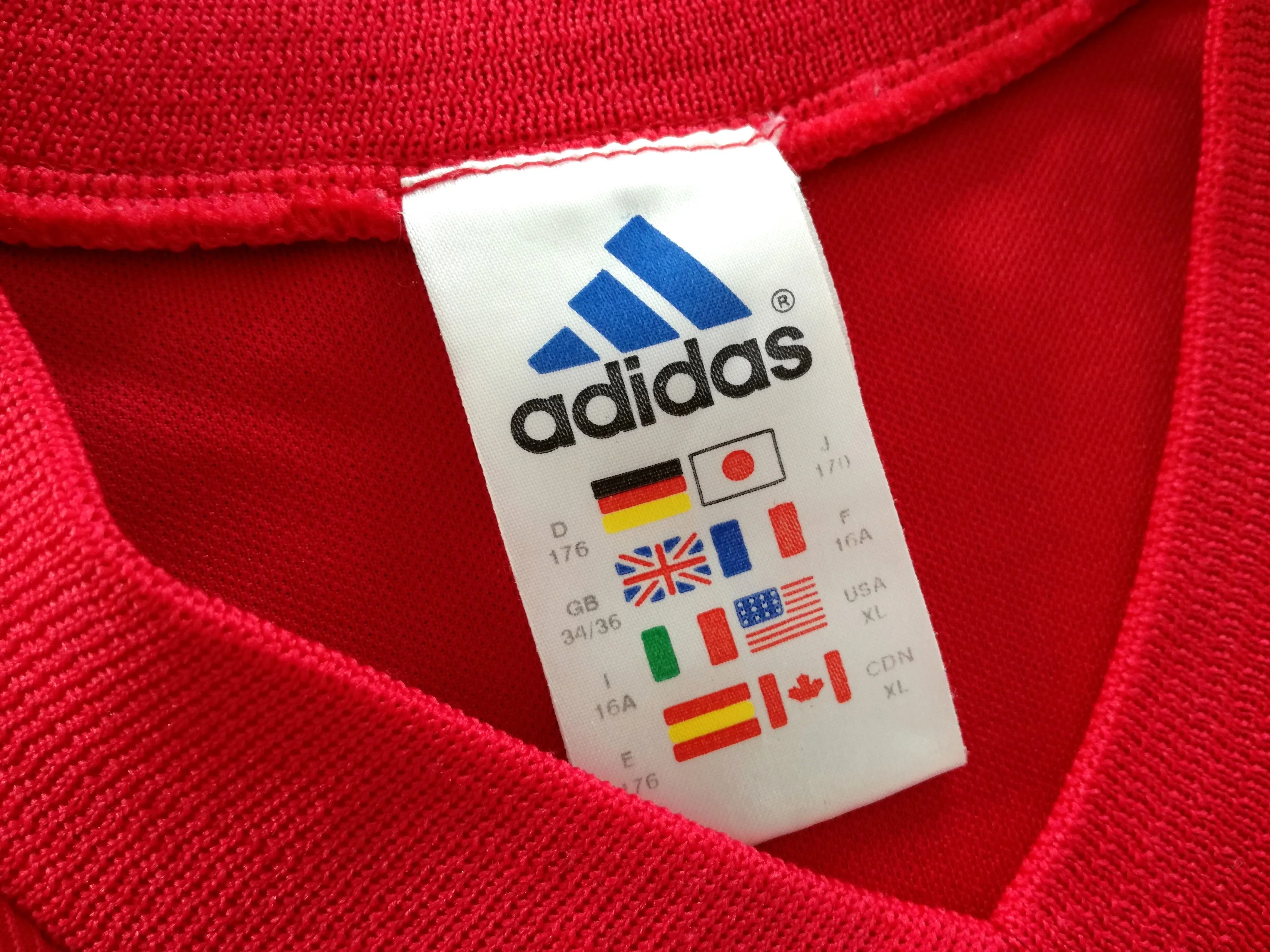 2001/02 Ajax Home Basic Football Shirt (Y) - Image 2