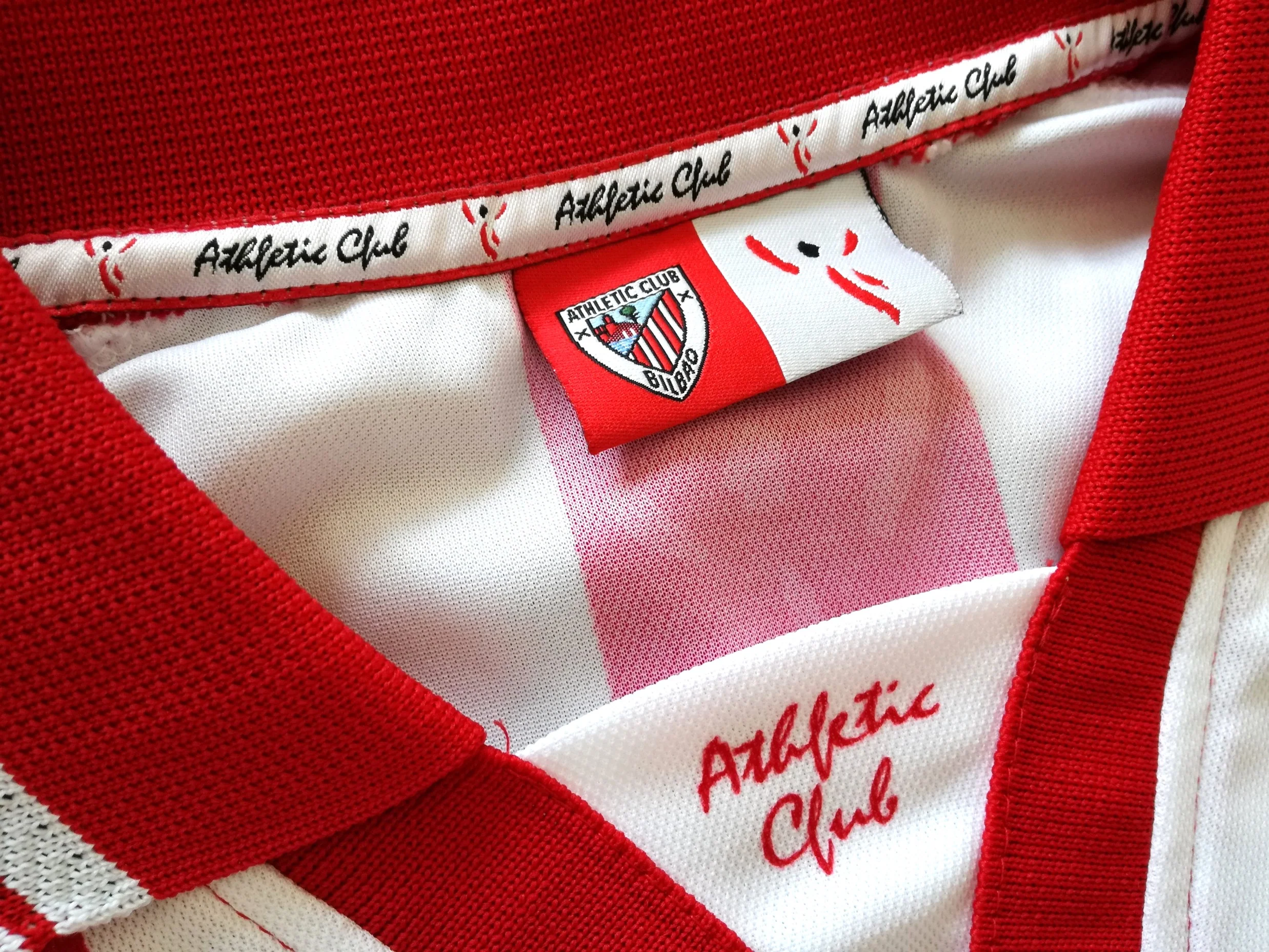 2001/02 Athletic Bilbao Home La Liga Football Shirt (M) - Image 5