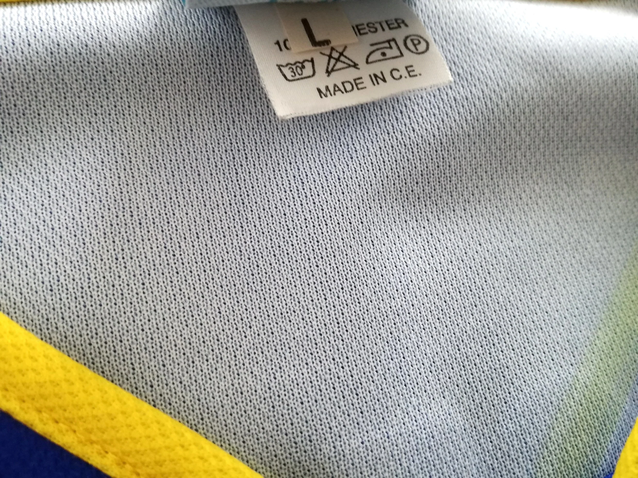 2001/02 Chievo Verona away Serie A Football Shirt. Franceschini #19 (L) - Image 6
