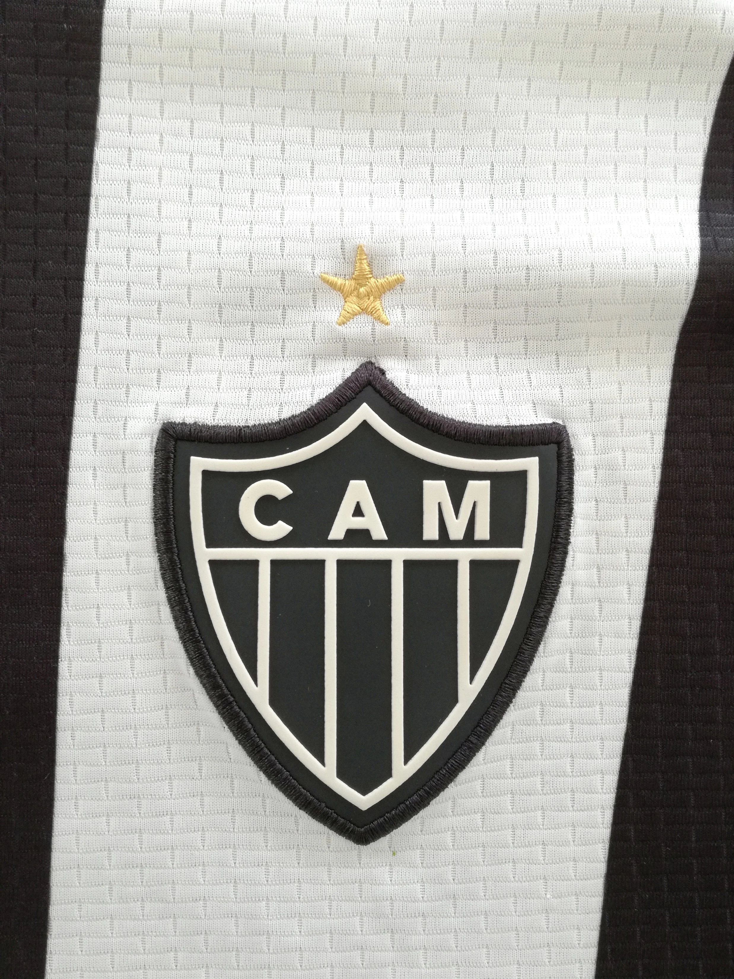 2001 Atletico Mineiro Home Football Shirt (L) - Image 5