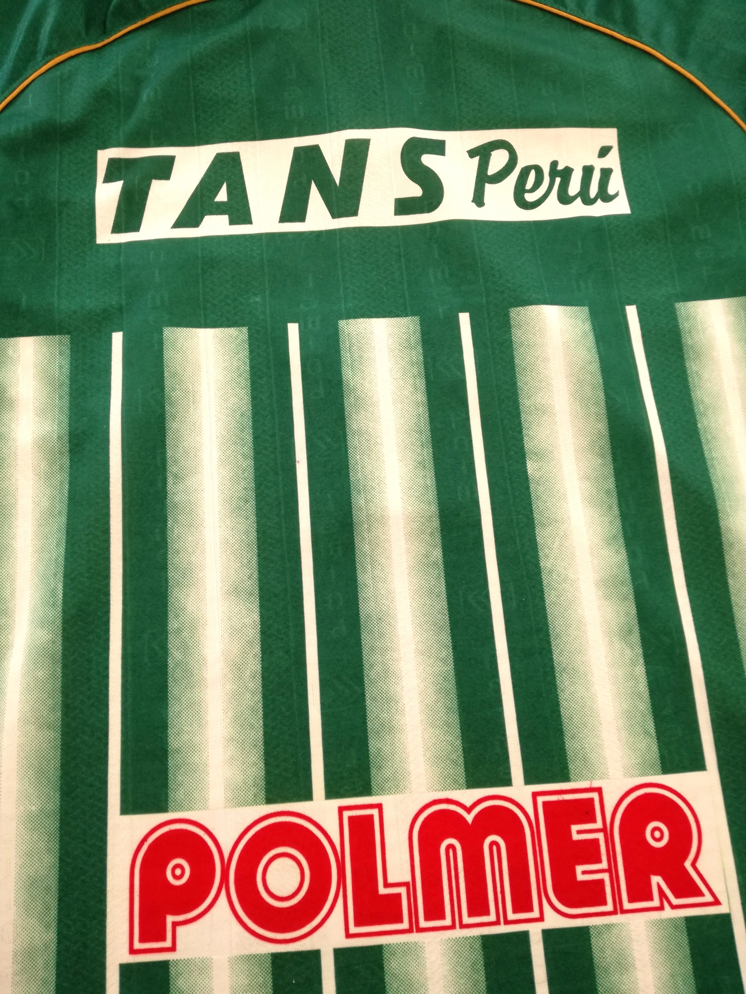 2002/03 Deportivo Wanka Home Football Shirt (S) - Image 4