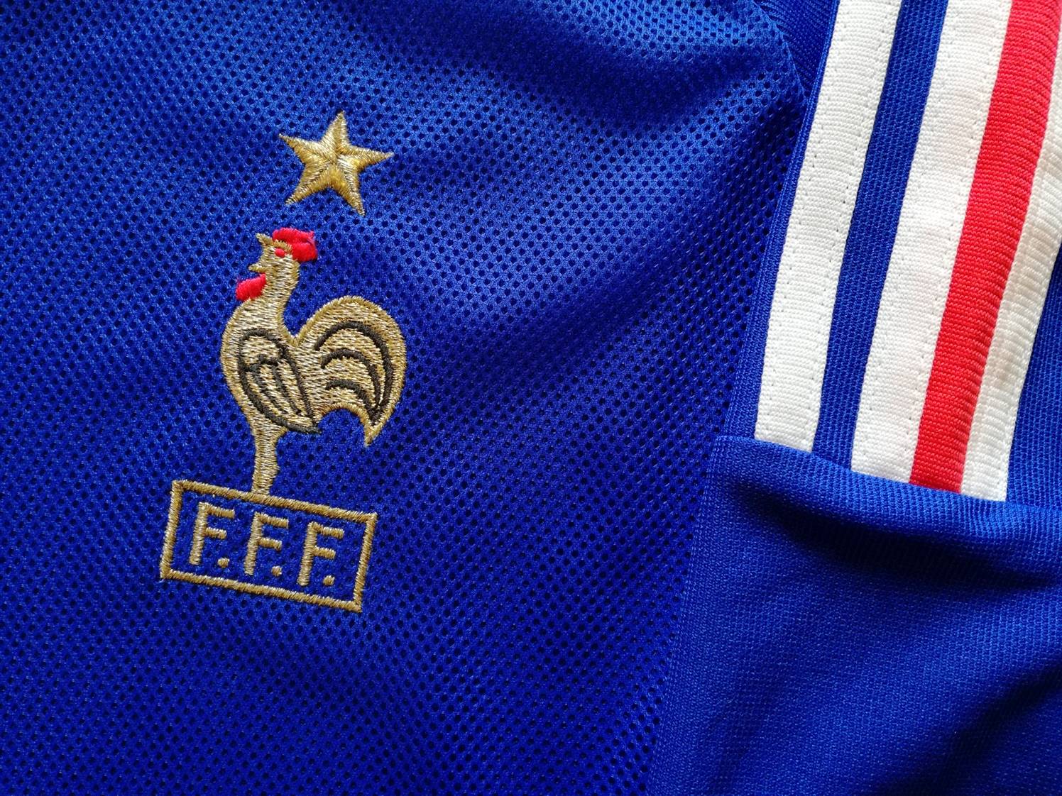 2002/03 France Home Football Shirt (XL) - Image 5