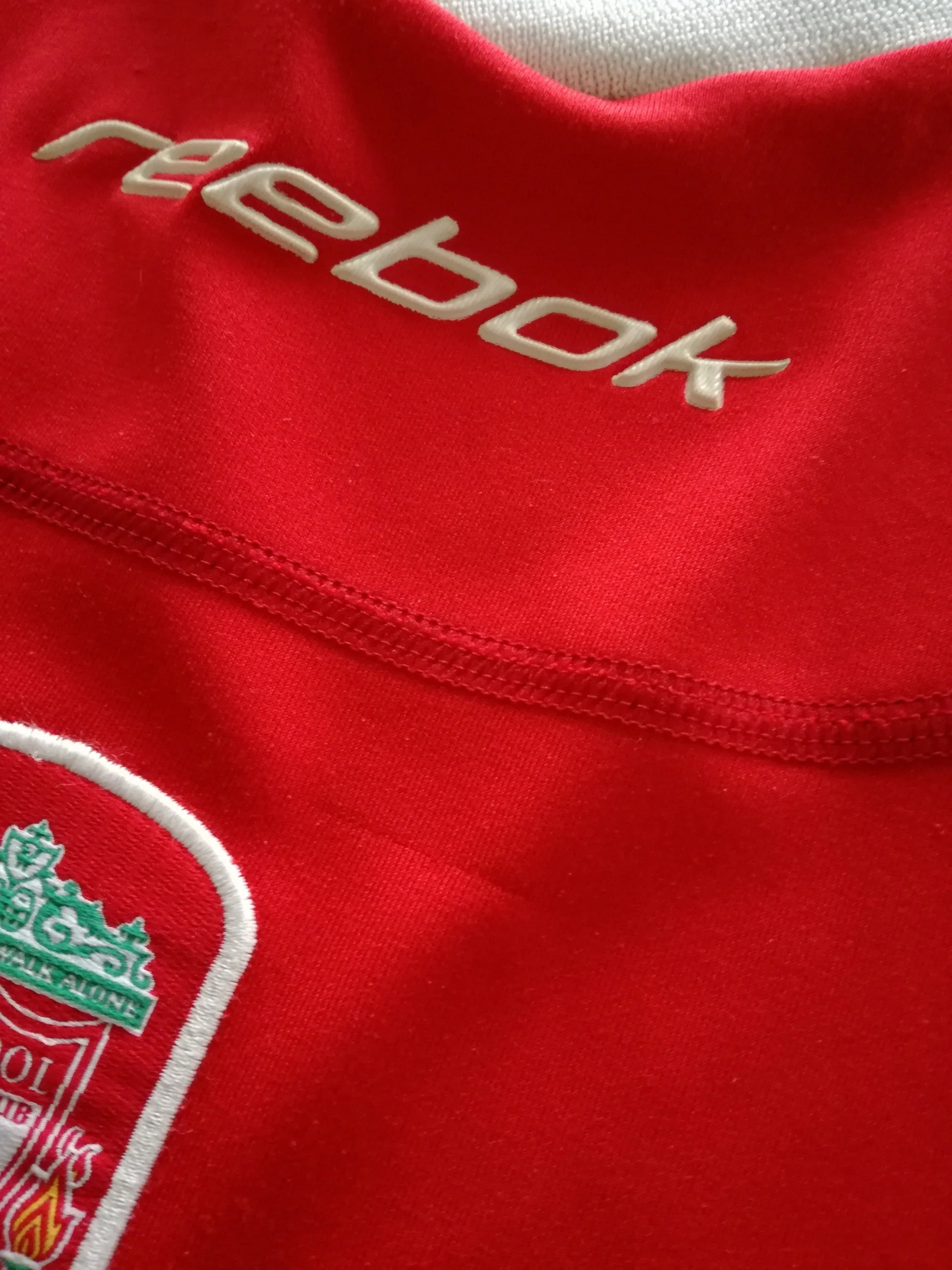 2002/03 Liverpool Home Football Shirt (L) - Image 3
