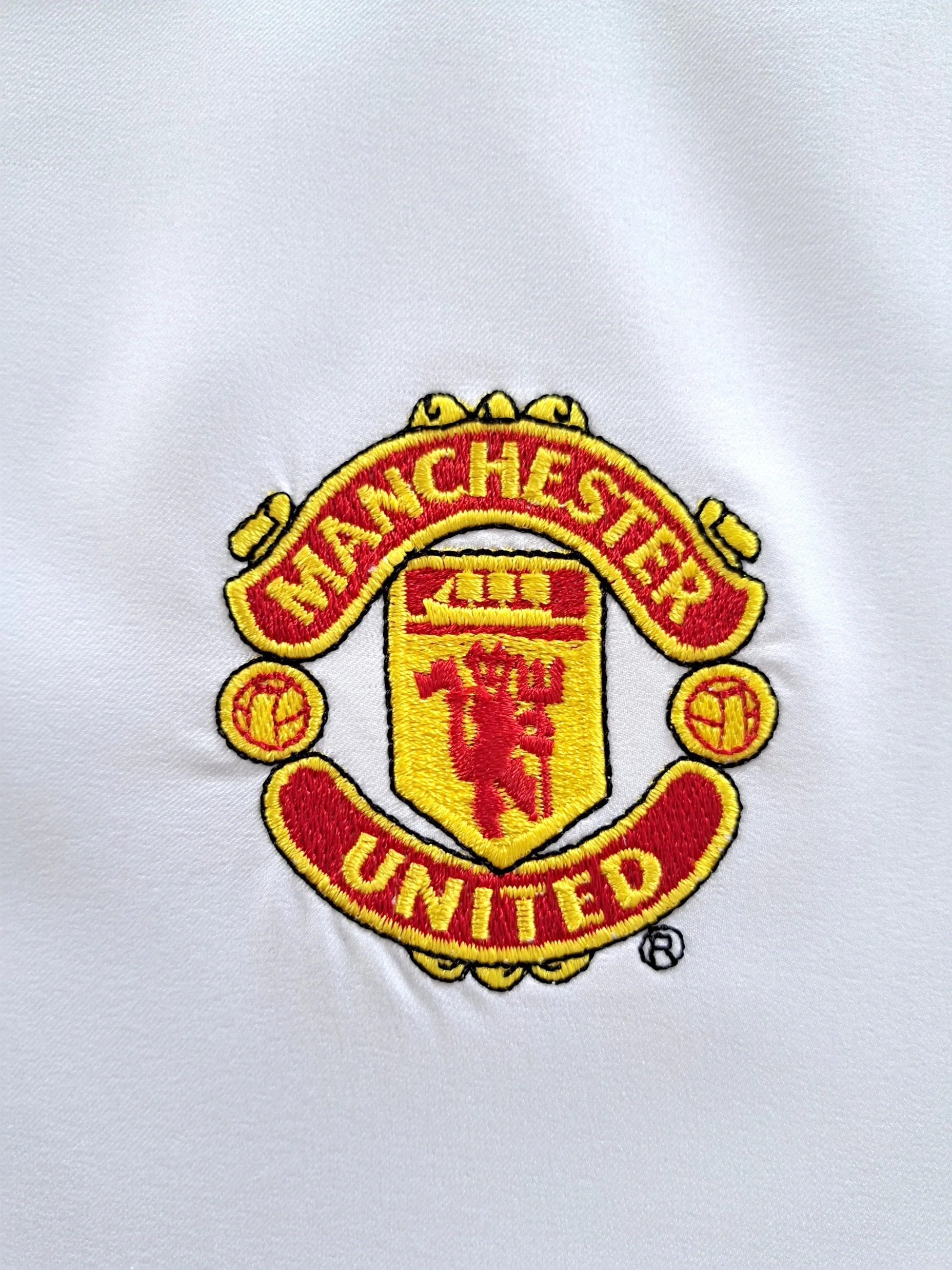 2002/03 Man Utd Away Football Shirt (Kids) - Image 3