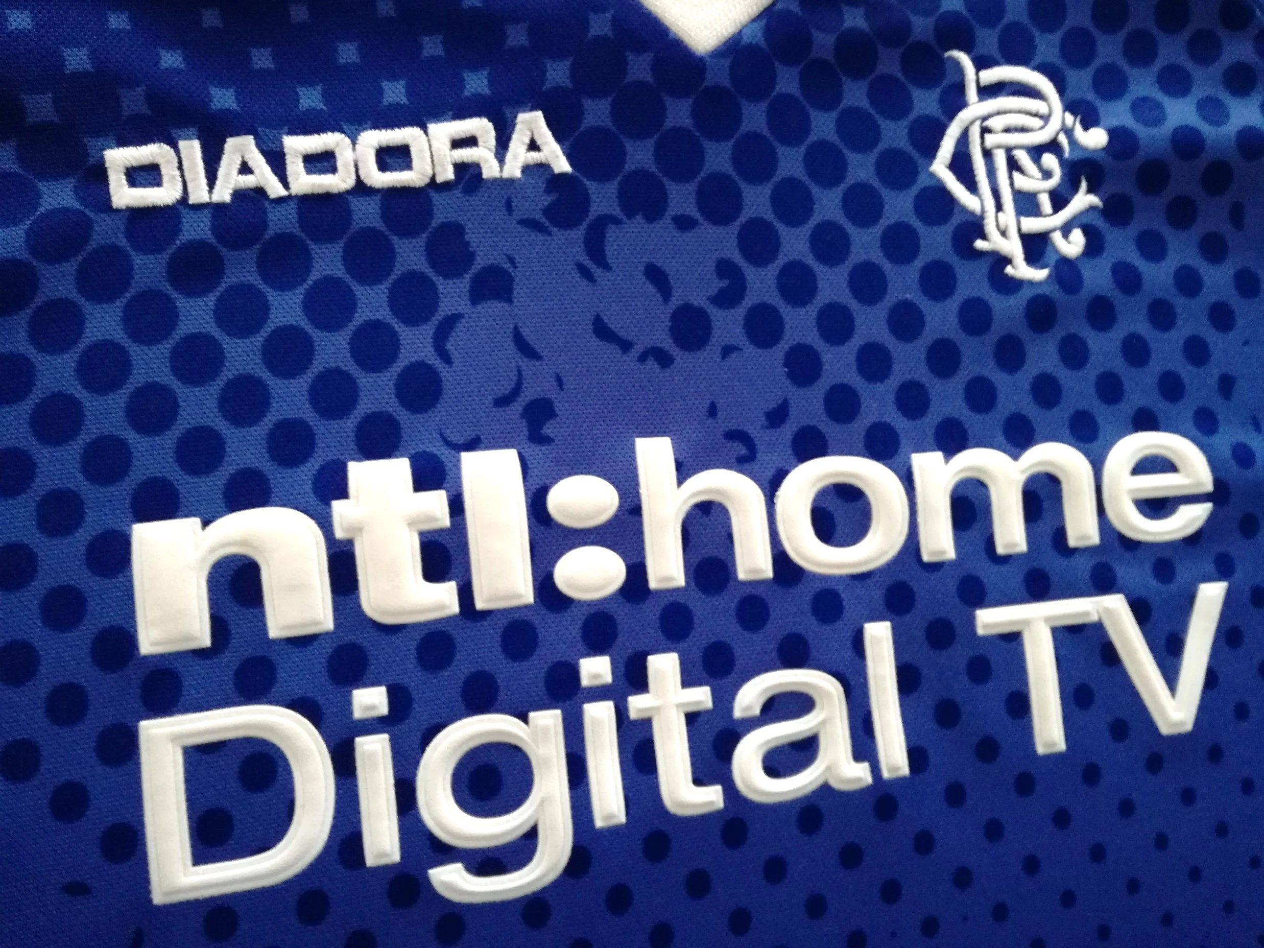 2002/03 Rangers Home SPL Football Shirt Arteta #23 (S) - Image 3