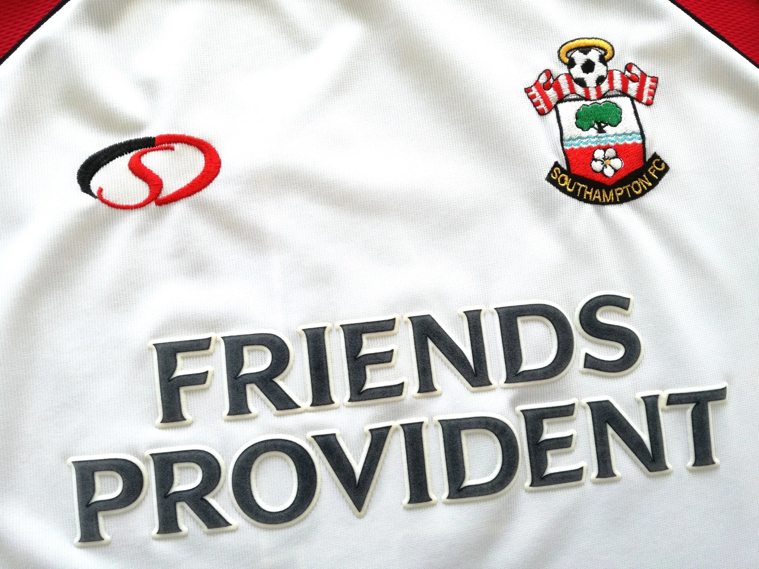2002/03 Southampton Away Premier League Football Shirt #4 (XXL) - Image 6