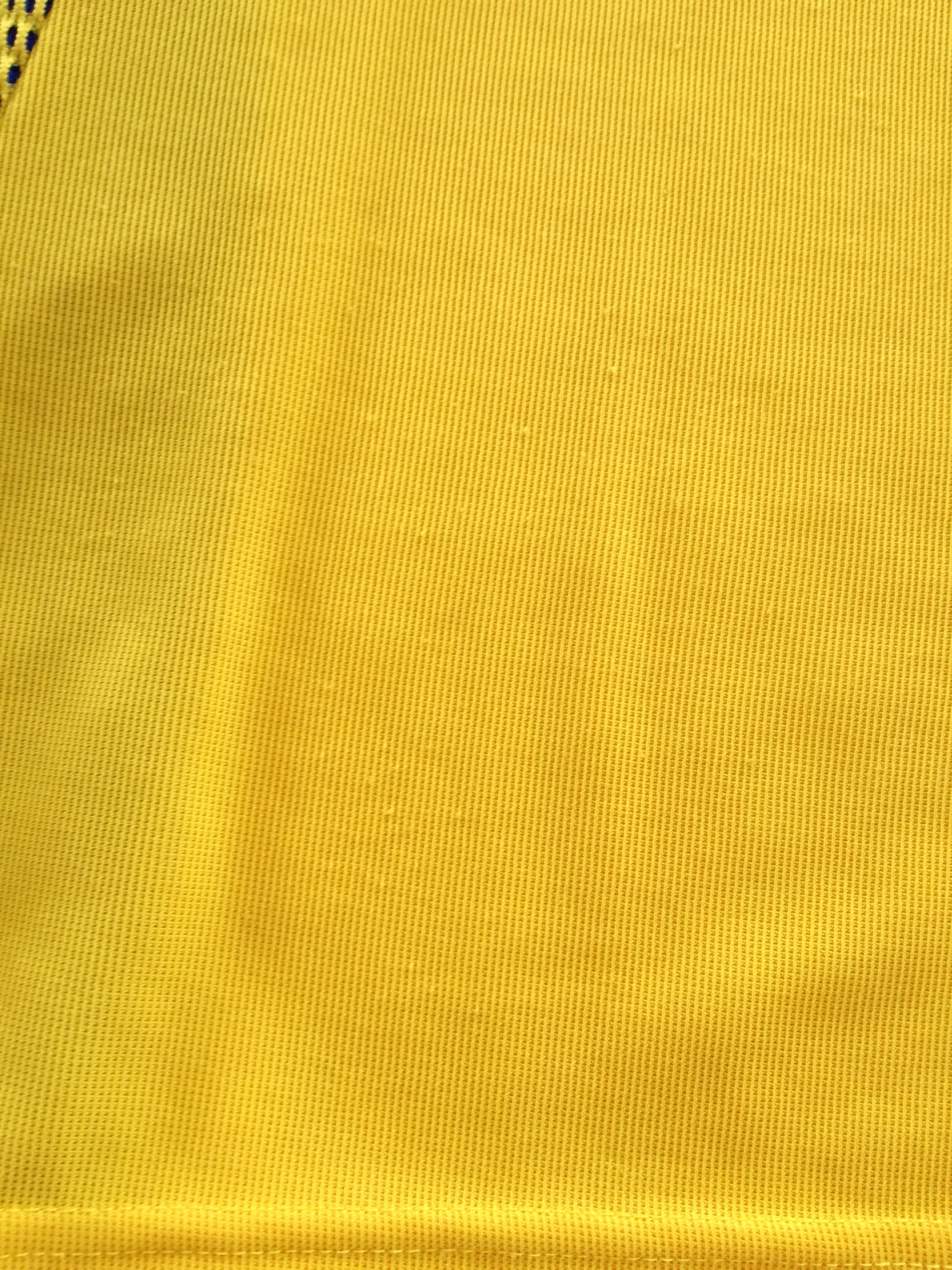 2002/03 Sweden Home Football Shirt (XL) - Image 10