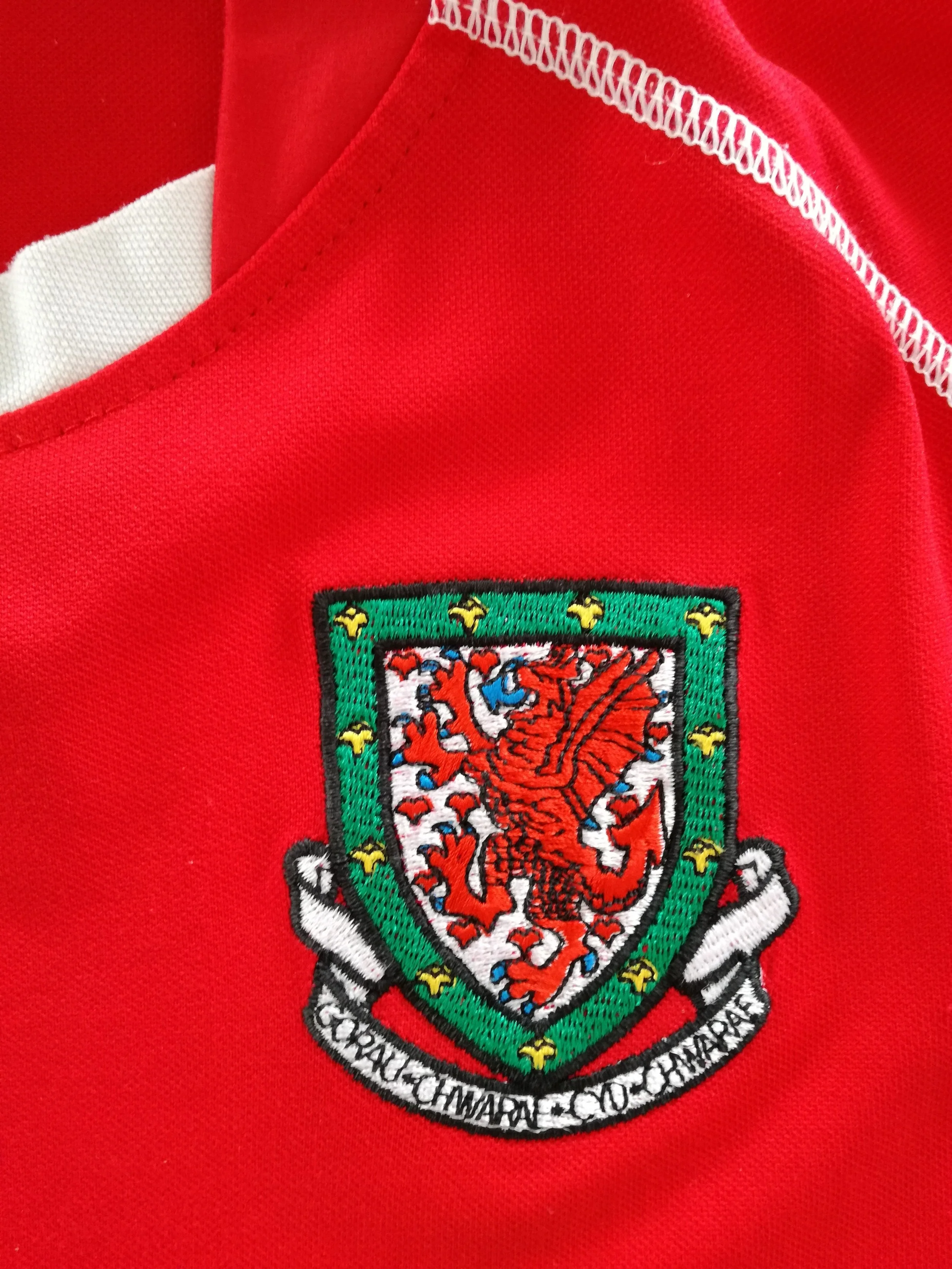 2002/03 Wales Home Football Shirt (M) - Image 2