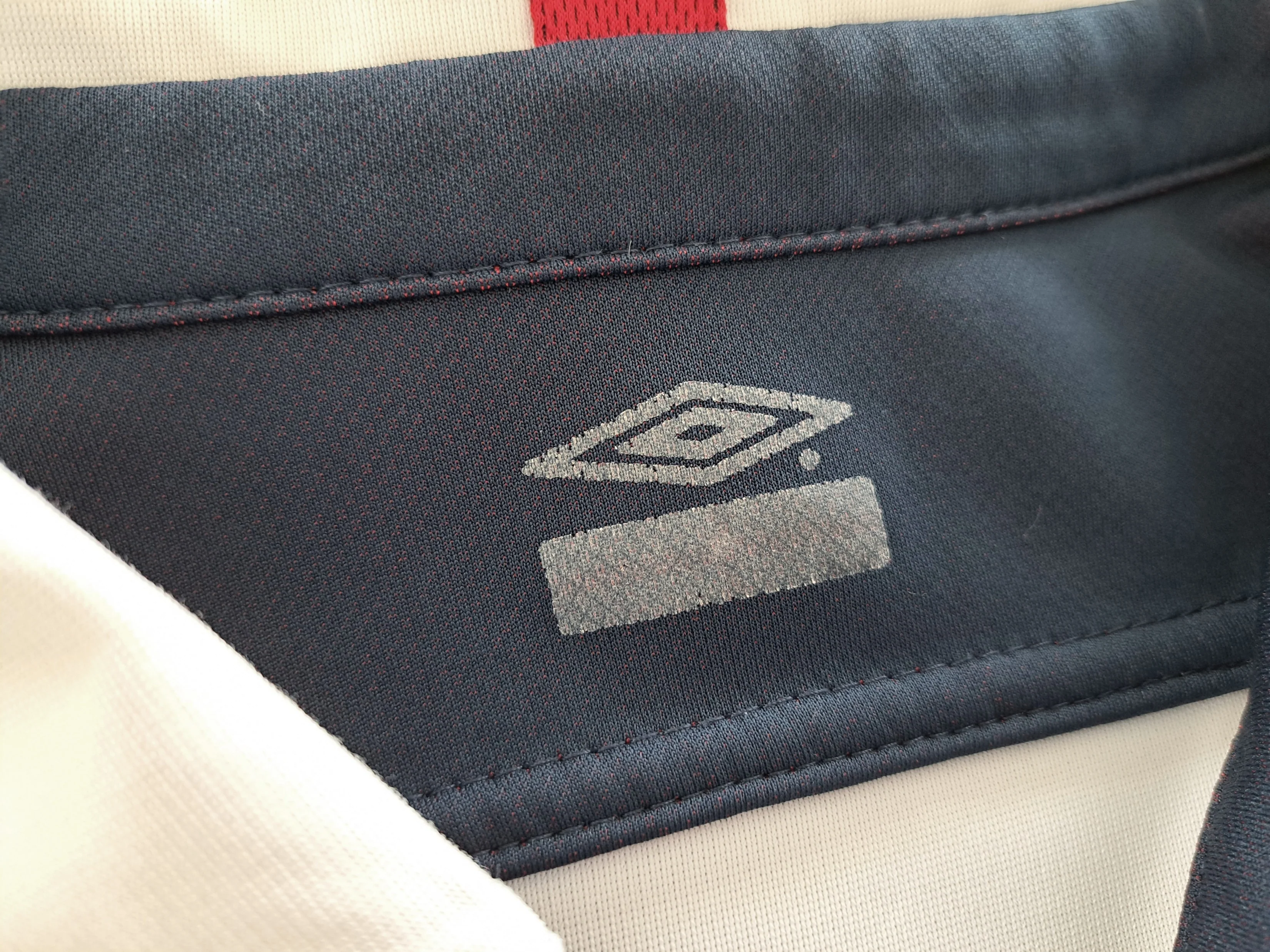 2003/04 England Home Football Shirt (XL) - Image 2