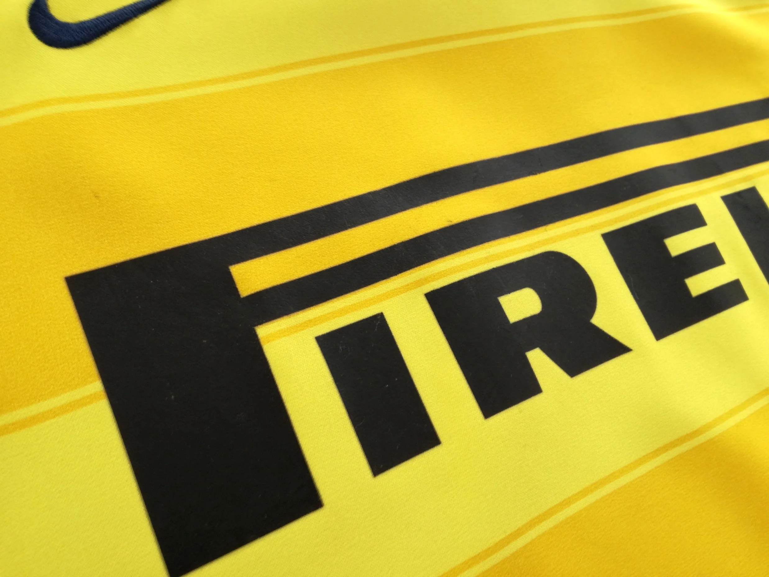 2003/04 Internazionale Away Football Shirt (XL) - Image 4