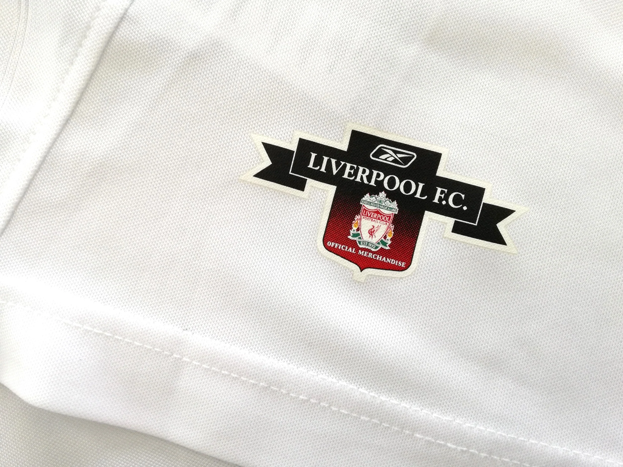 2003/04 Liverpool Away Football Shirt (M) - Image 6