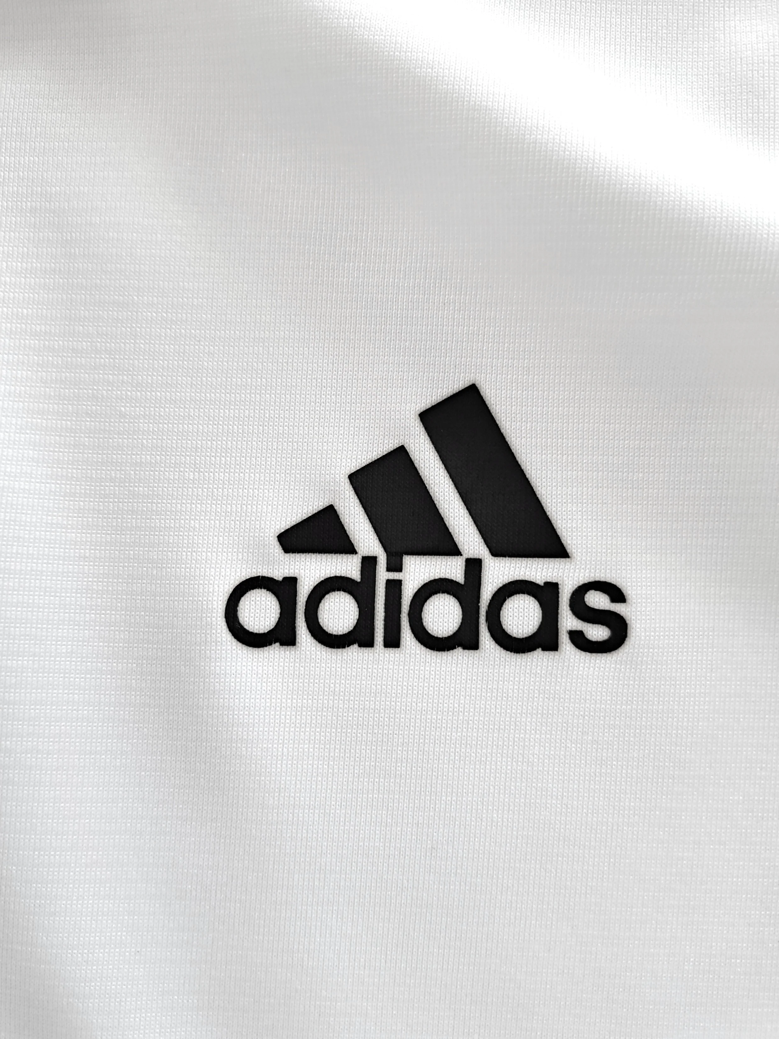 2003/04 Real Madrid Home La Liga Player Issue Football Shirt Beckham #23 (S) - Image 4