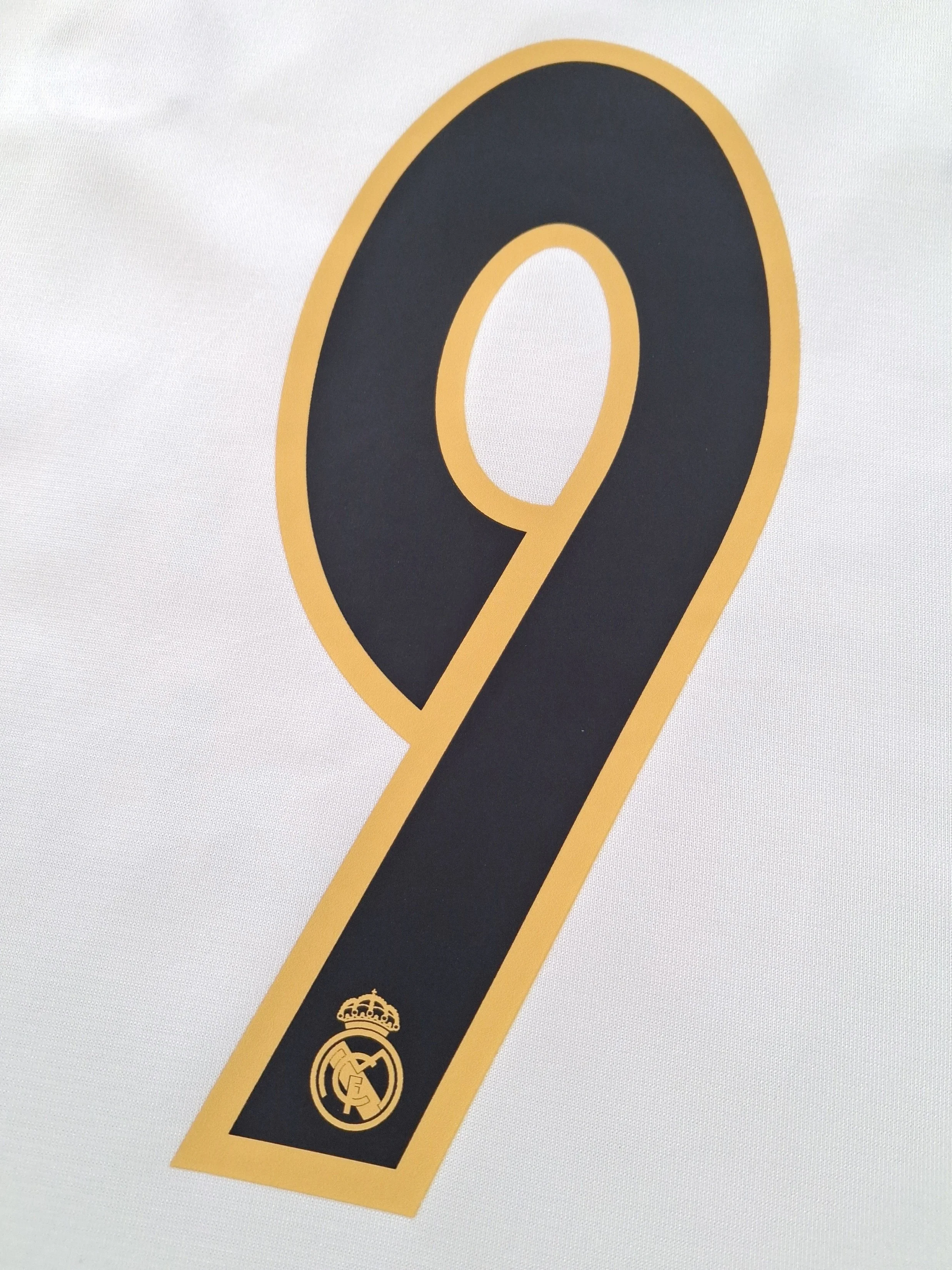 2003/04 Real Madrid Home La Liga Football Shirt Ronaldo #9 (XL) - Image 9